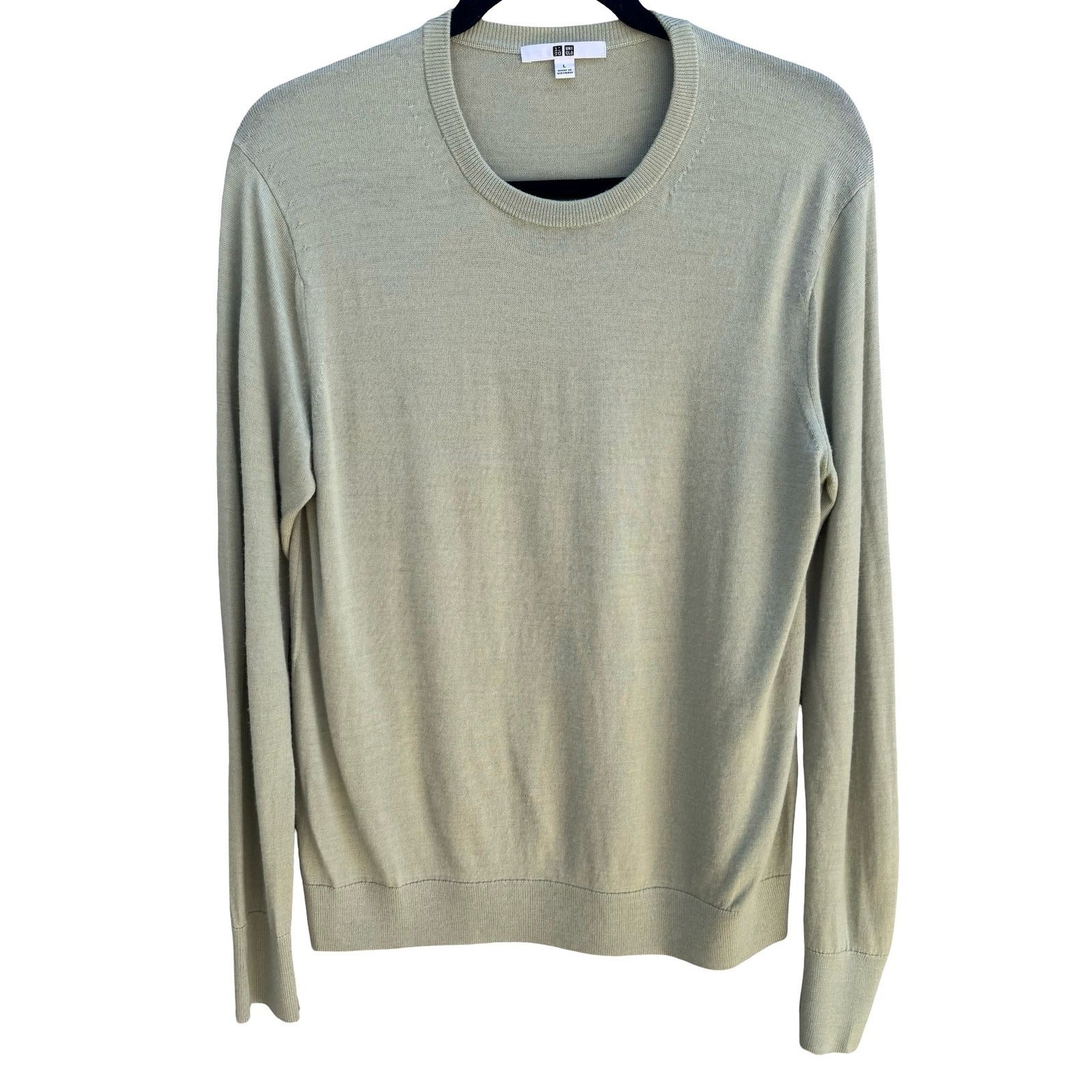 Uniqlo Minimalist 100% Wool Quiet Luxury Sweater Fine Knit Merino Green Womens L