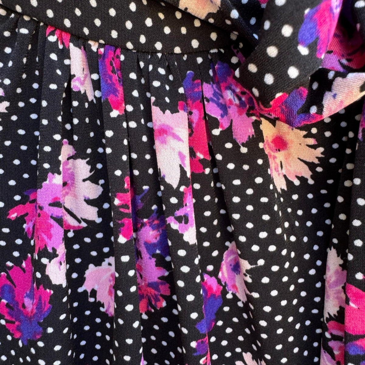 Liz Claiborne Career Floral Polka Dot Feminine Tie Neck Sleeveless Blouse L