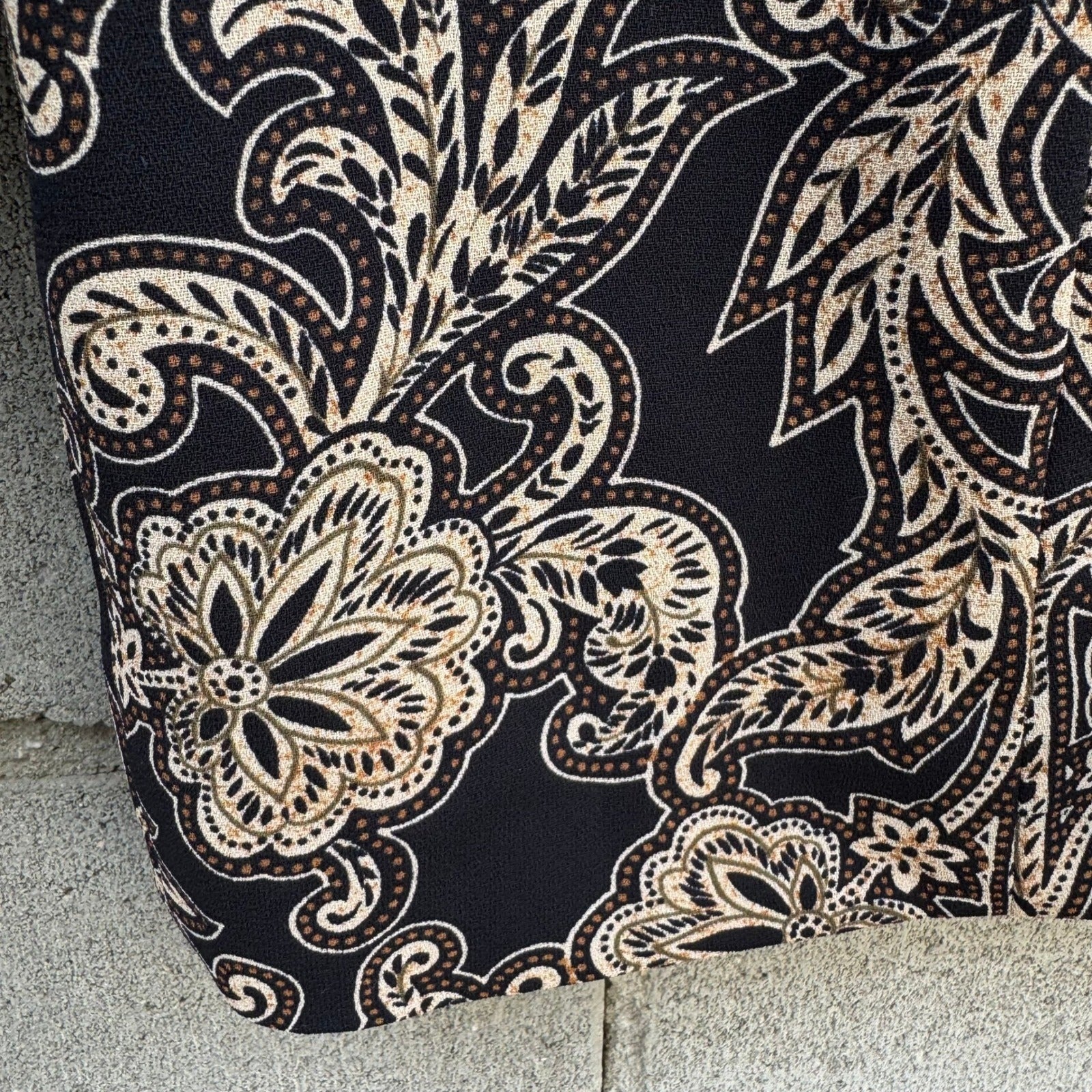 Liz Claiborne Petite Blazer Jacket Black Tan Floral Paisley Frog Button Size 4P