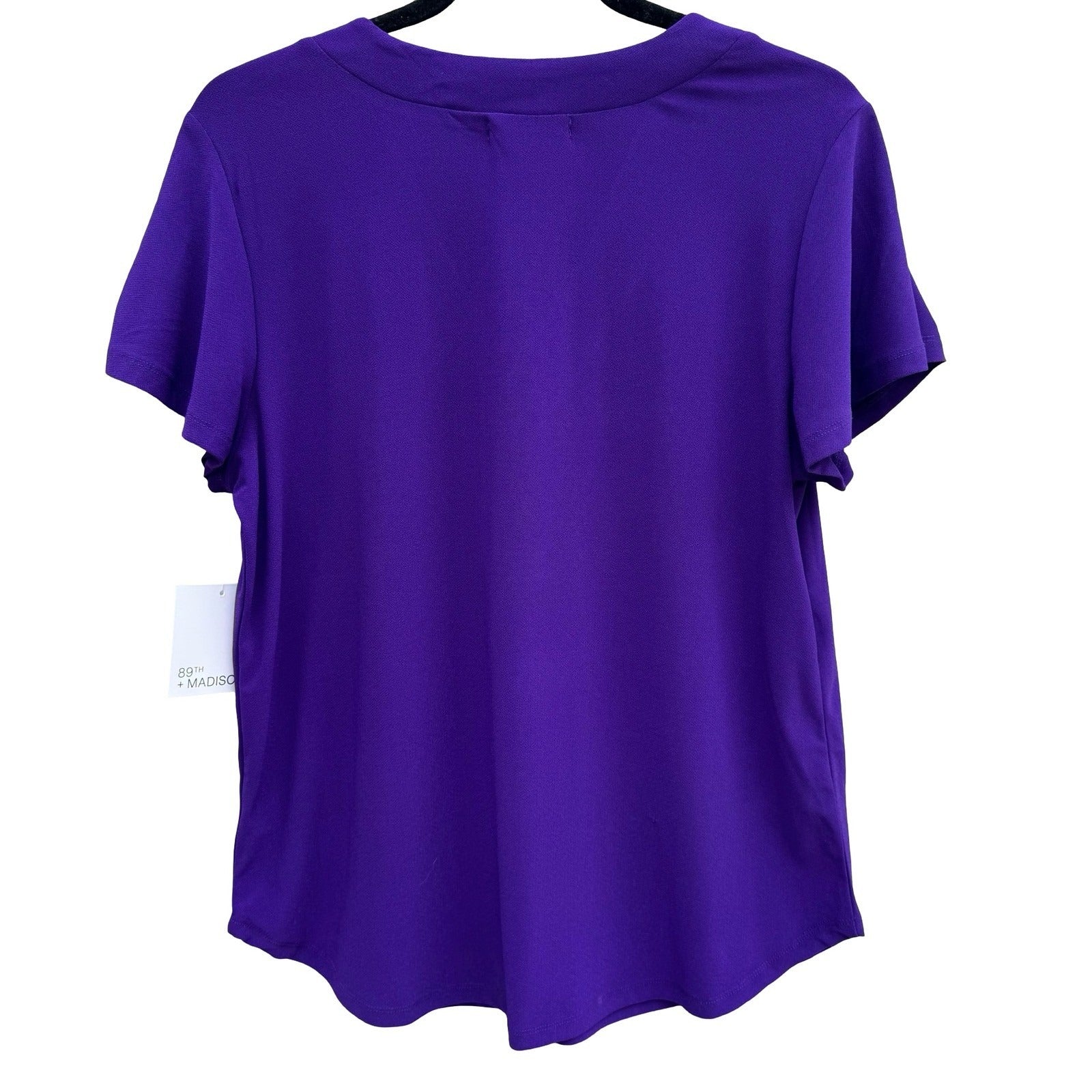 89th + Madison Purple V-Neck Short Sleeve Blouse Toggle Detail Large NEW Office