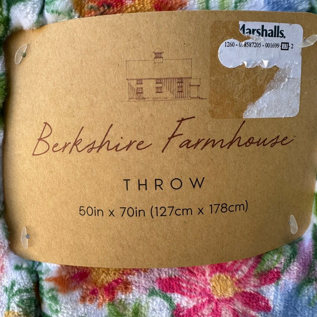 Berkshire Farmhouse Floral Wildflower Plush Throw Blanket Multicolor 50x70 NEW