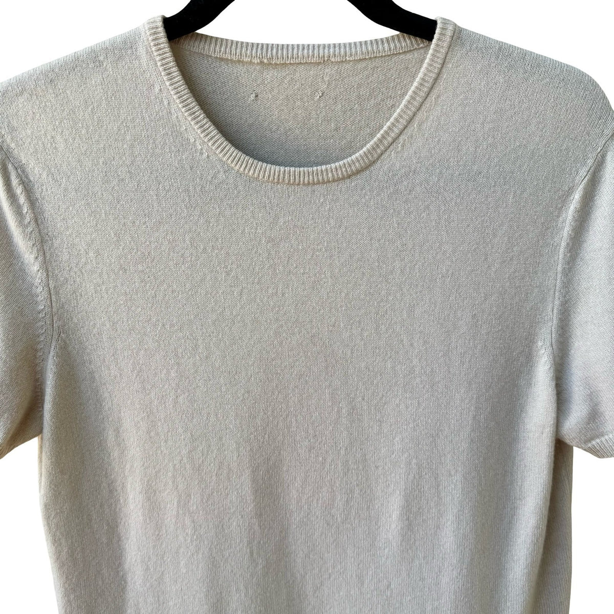 Vince 100% Cashmere Quiet Luxury Preppy Short Sleeve Minimalist Sweater Tan S