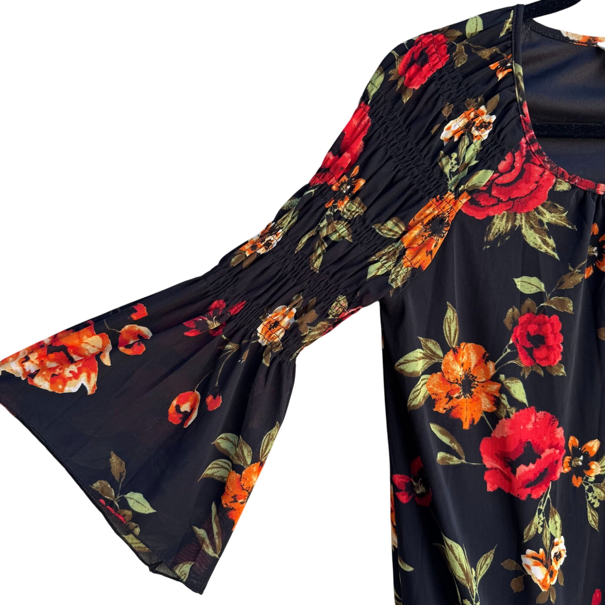 Ember Womens Floral Boho Ruched Bell Sleeves Elastic Hem Flowy Shirt Blouse M