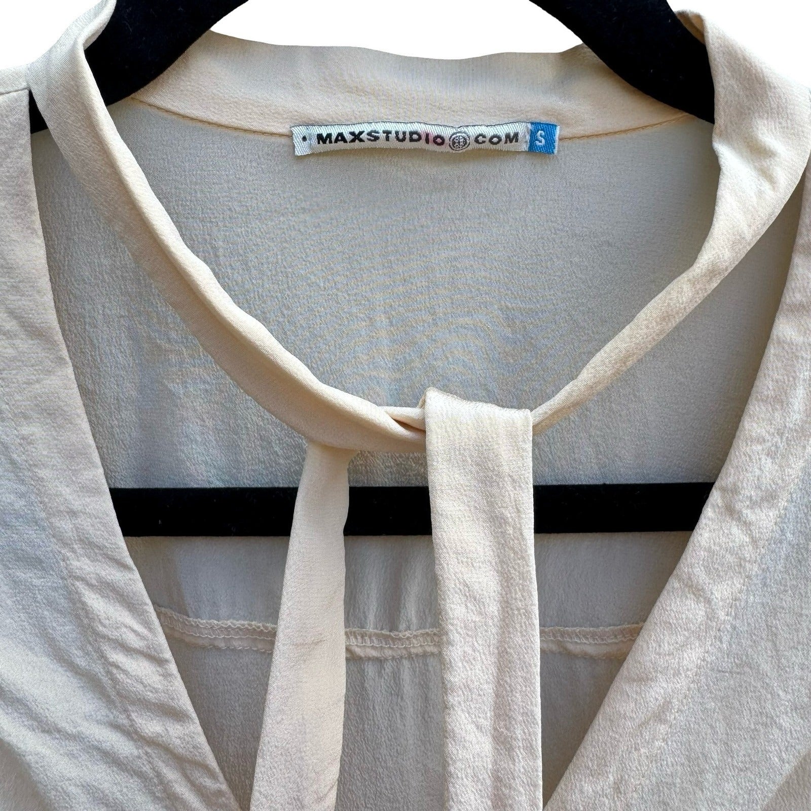 Max Studio Silk Coquette Romantic Minimalist Victorian Tie Neck Blouse Ivory S