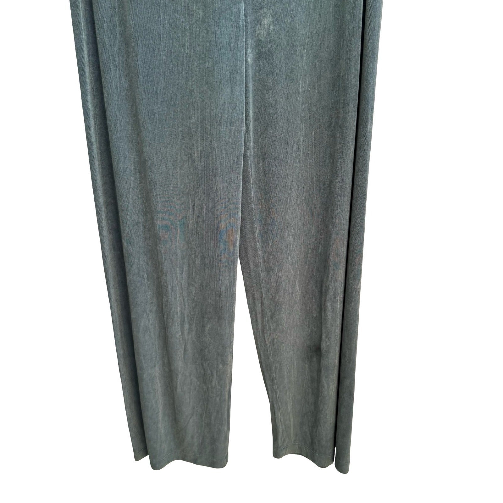 Chicos Travelers Minimalist Green Ribbed Straight Leg Pants Liquid Knit Size 1
