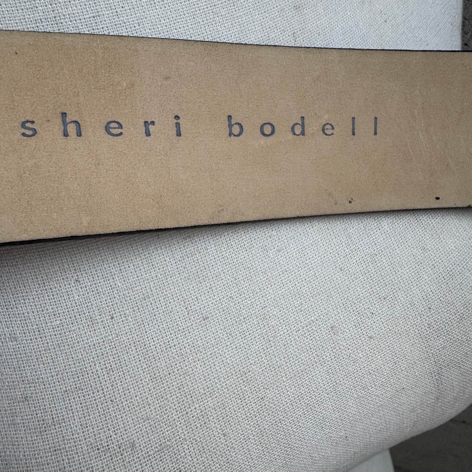 Sheri Bodell Vintage Y2K Minimalist Edgy Black Genuine Leather Wide Cinch Belt S