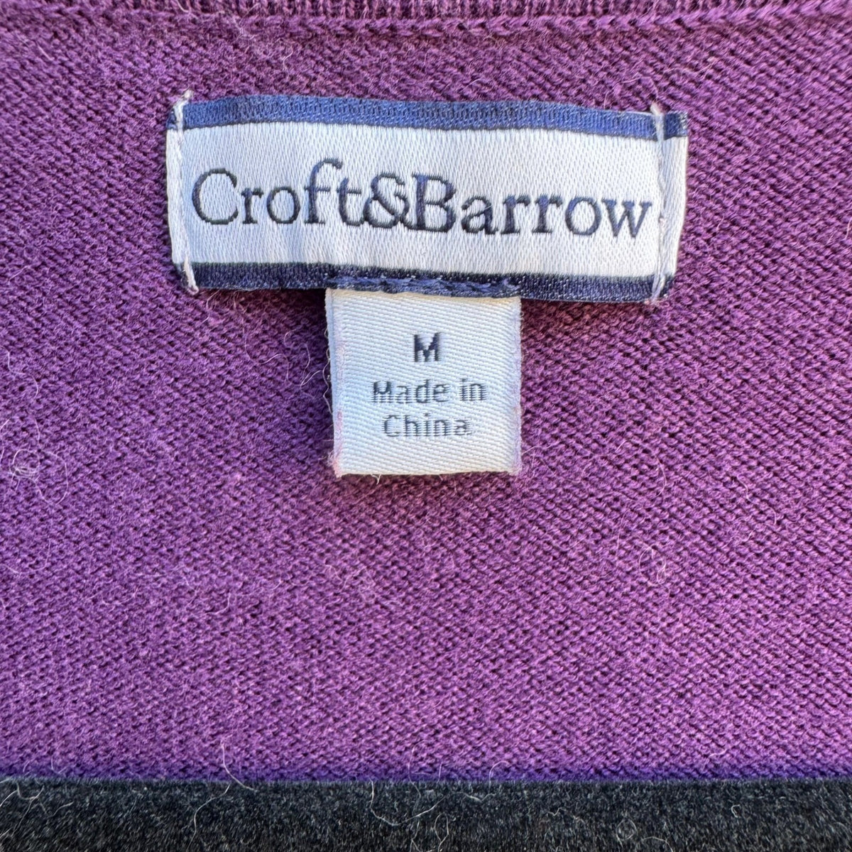 Croft & Barrow Layering Preppy Minimalist Removable Necklace Cardigan Sweater M