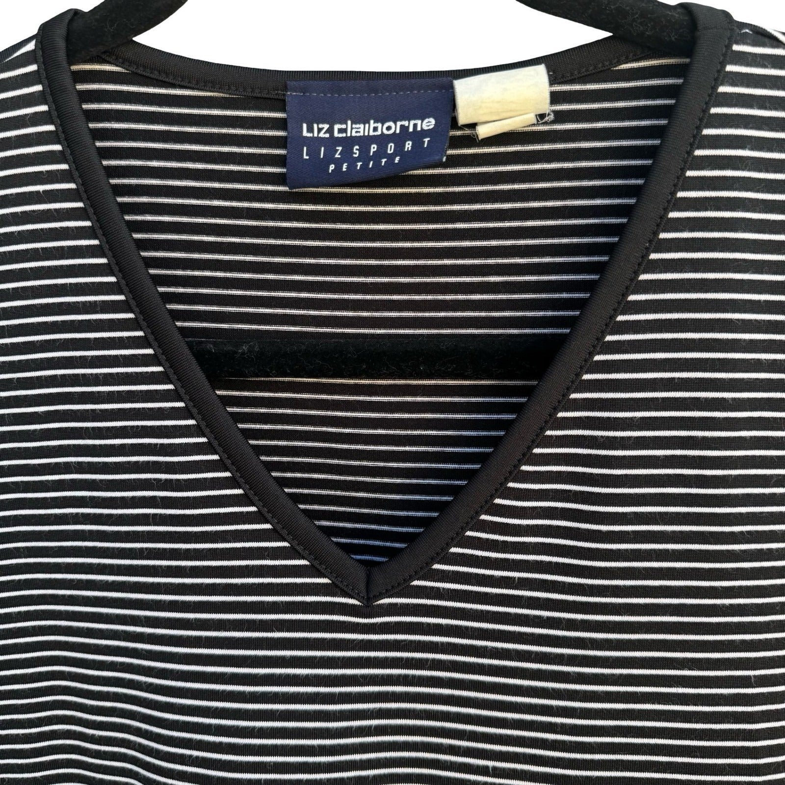 Liz Claiborne Vintage 80s 90s Cropped Black Striped V-Neck Short Sleeve Top PM