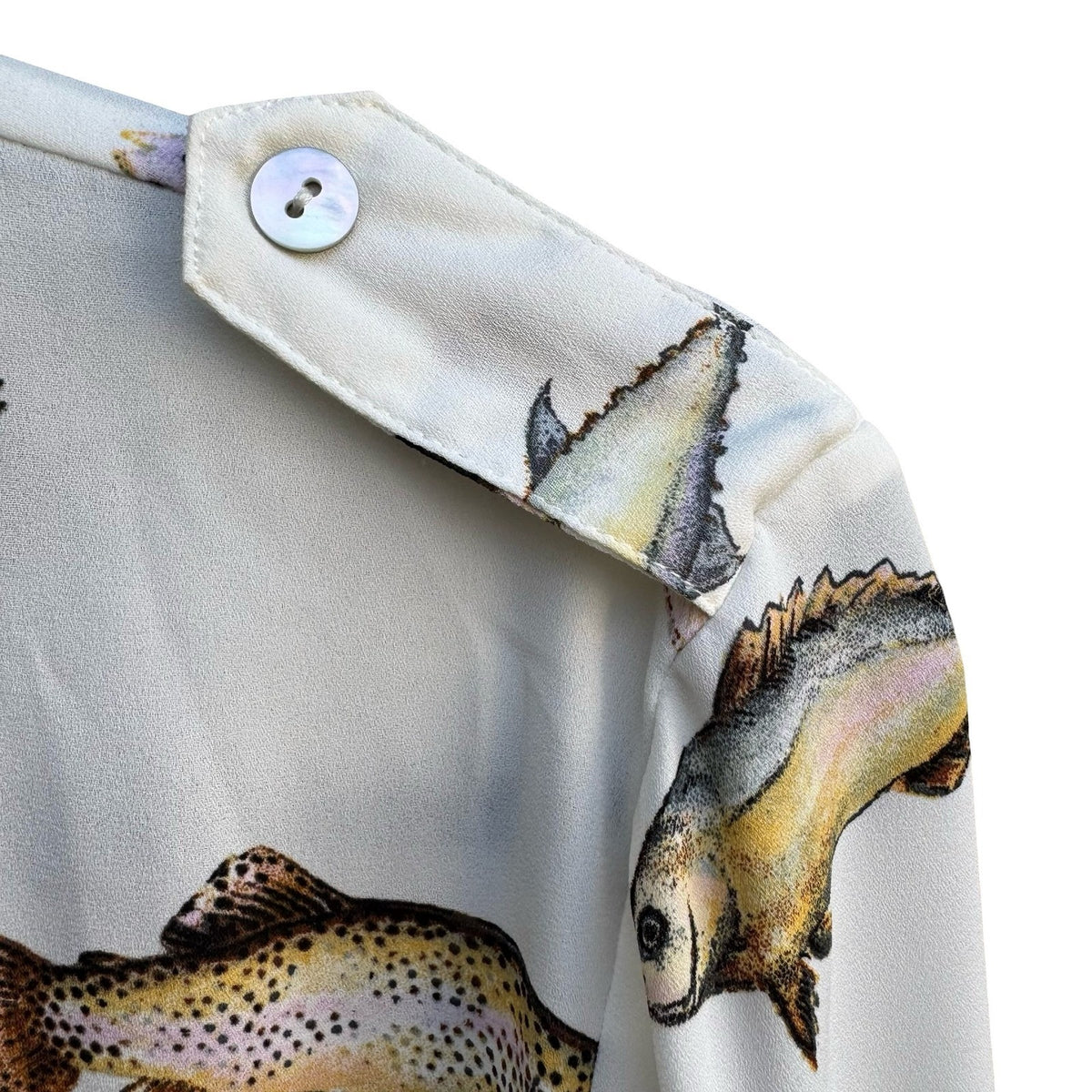 Forever 21 Novelty Fish Print Roll Tab Nautical Whimsical Quirky Blouse White M