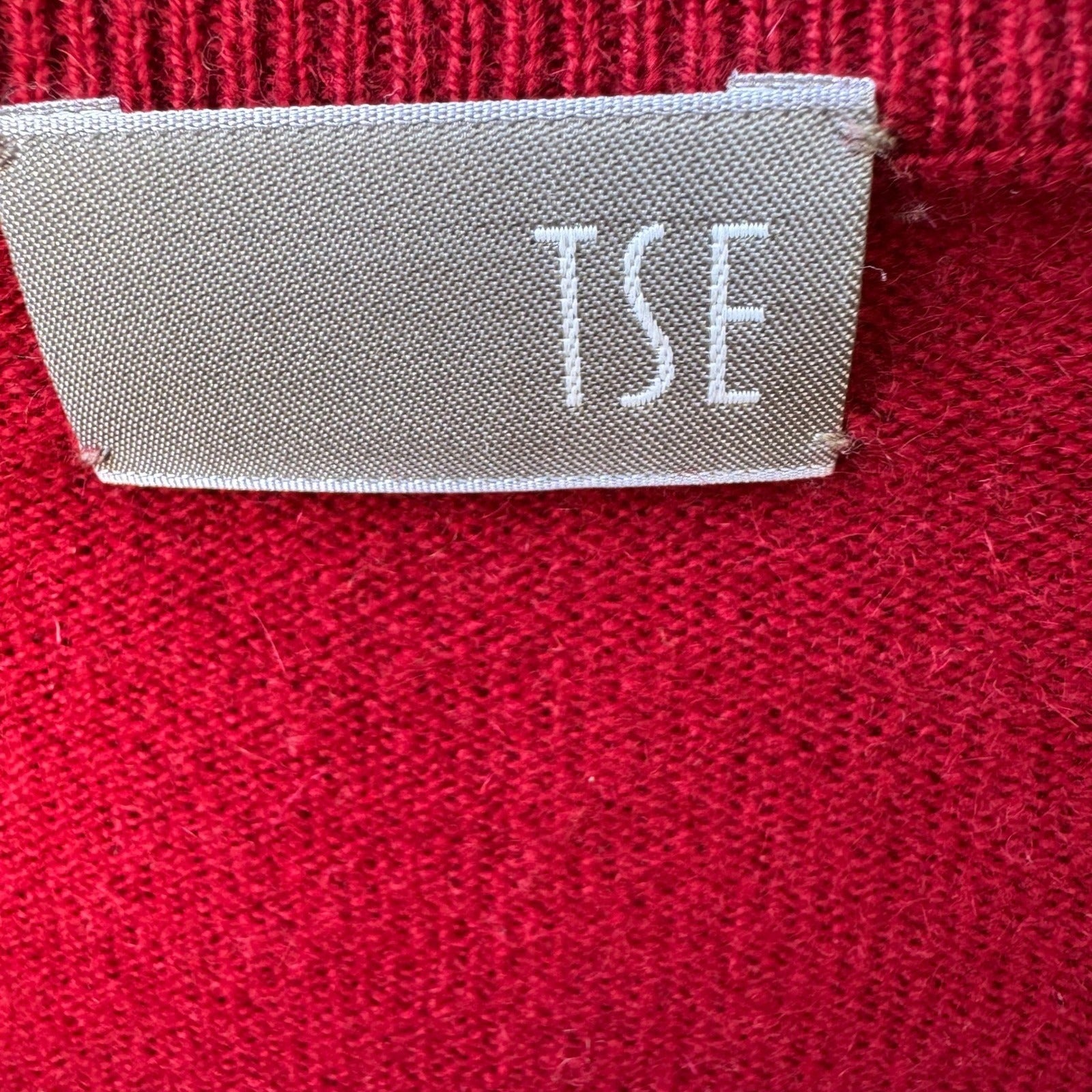 TSE 100% Pure Cashmere Quiet Luxury Crewneck Sweater Knit Pullover Red Mens M