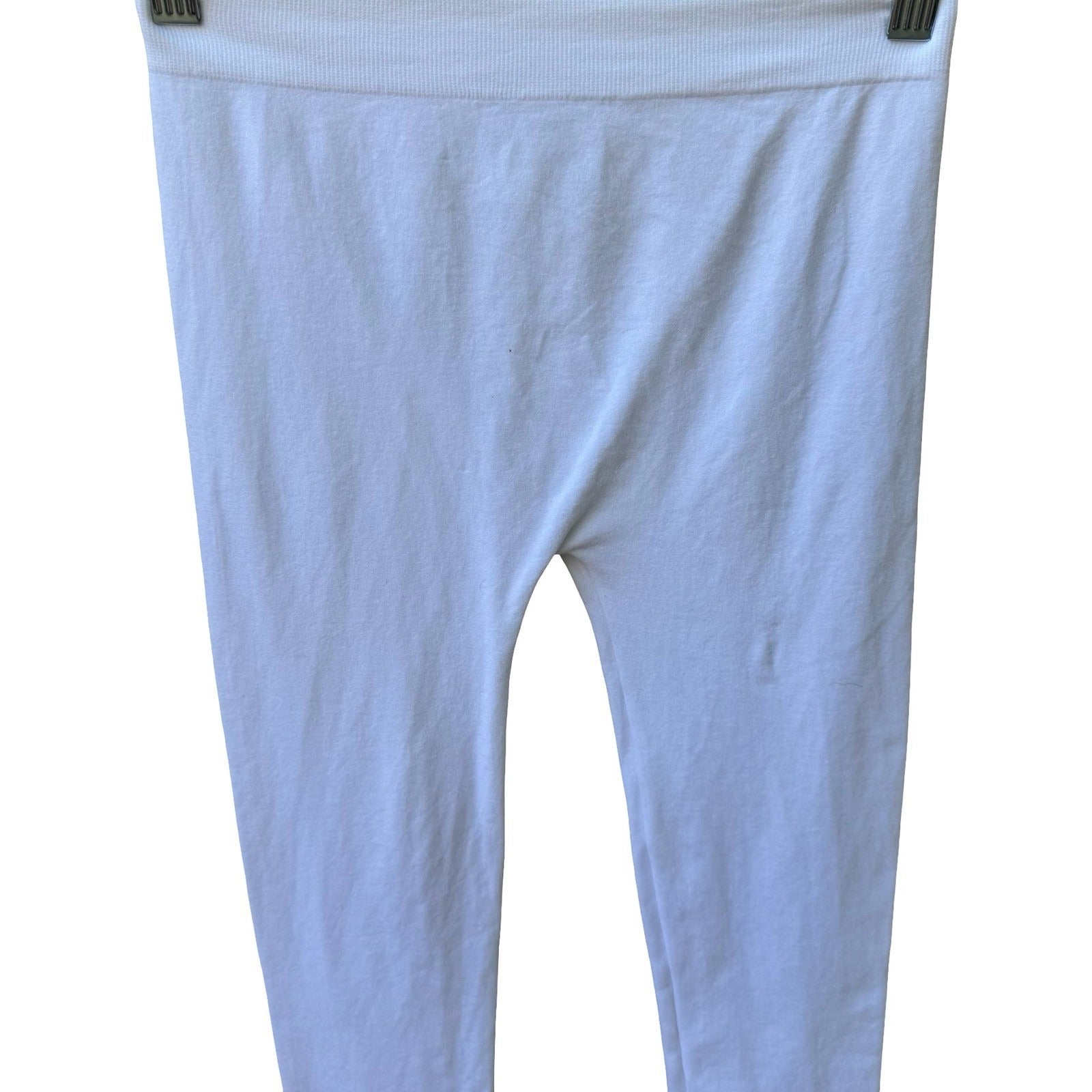 Aimez White Seamless Leggings Athleisure Layering Minimalist EC 1001 Stretch OS