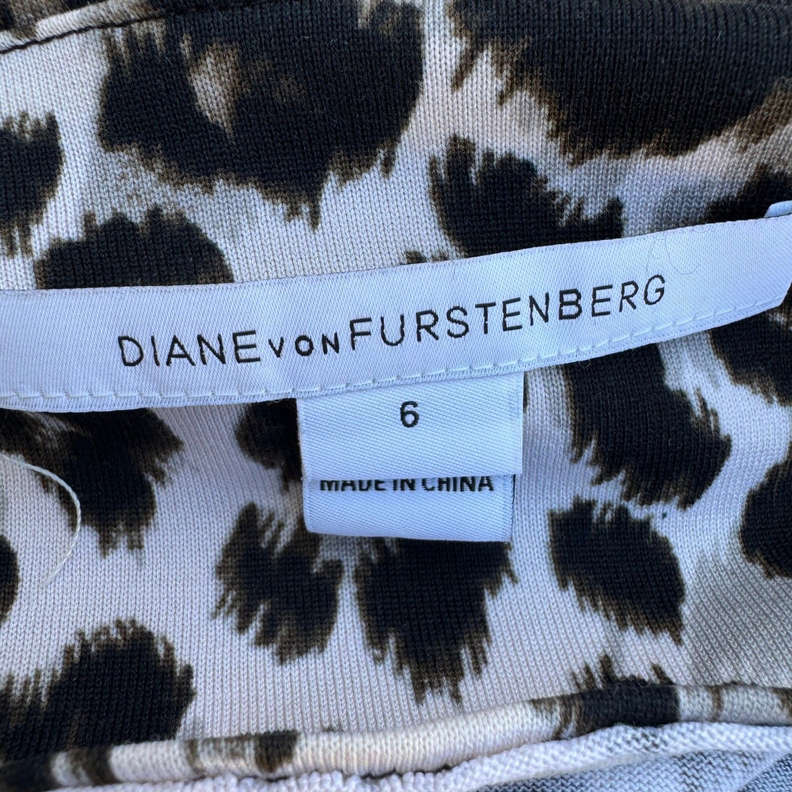Diane von Furstenberg Reina Snow Cheetah Split Neck Long Sleeve Sheath Dress 6