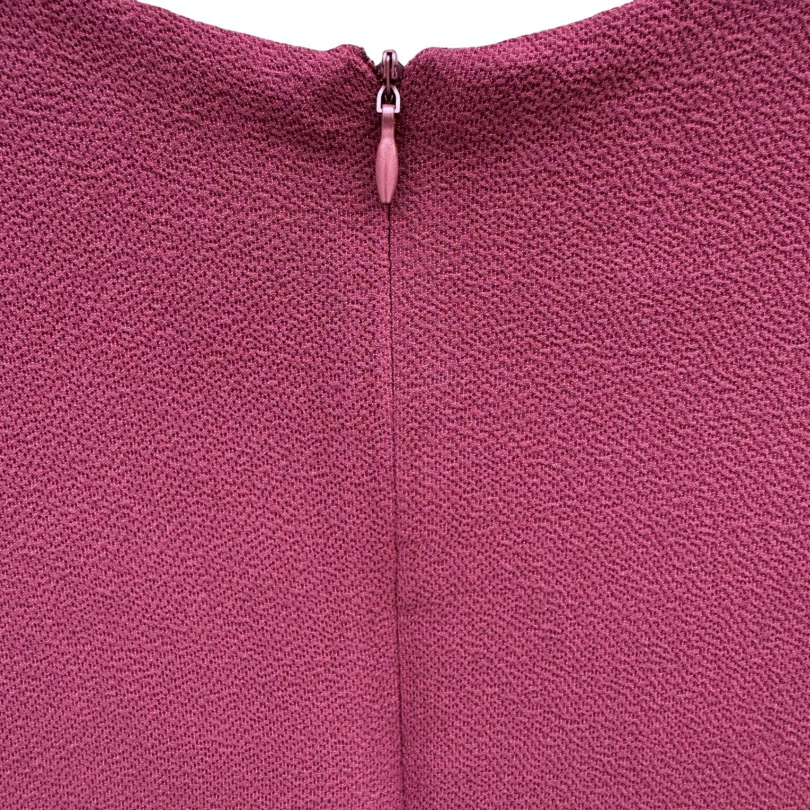 Rose + Olive Burgundy Sleeveless Layered Chiffon Hem Blouse Large NEW Layering