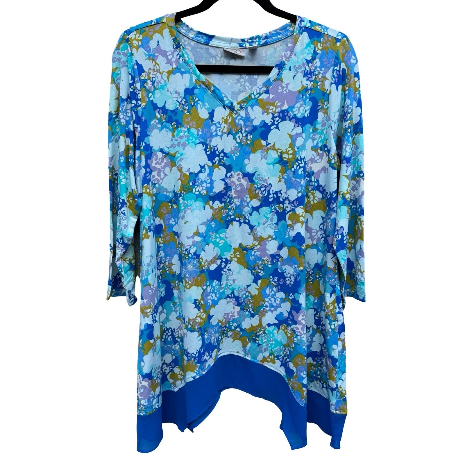 LOGO Lori Goldstein Kennedy Tunic Boho Flowy Garden Floral Sharkbite Hem M NEW