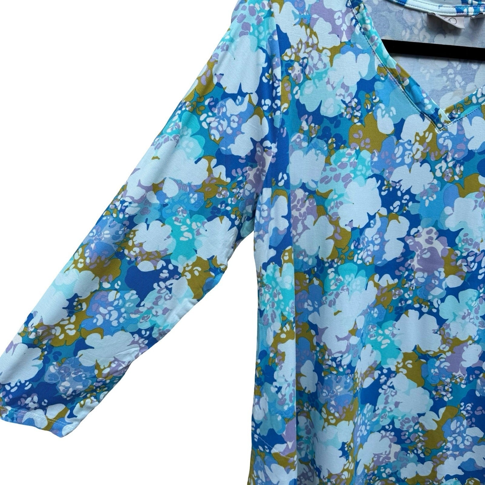 LOGO Lori Goldstein Kennedy Tunic Boho Flowy Garden Floral Sharkbite Hem M NEW