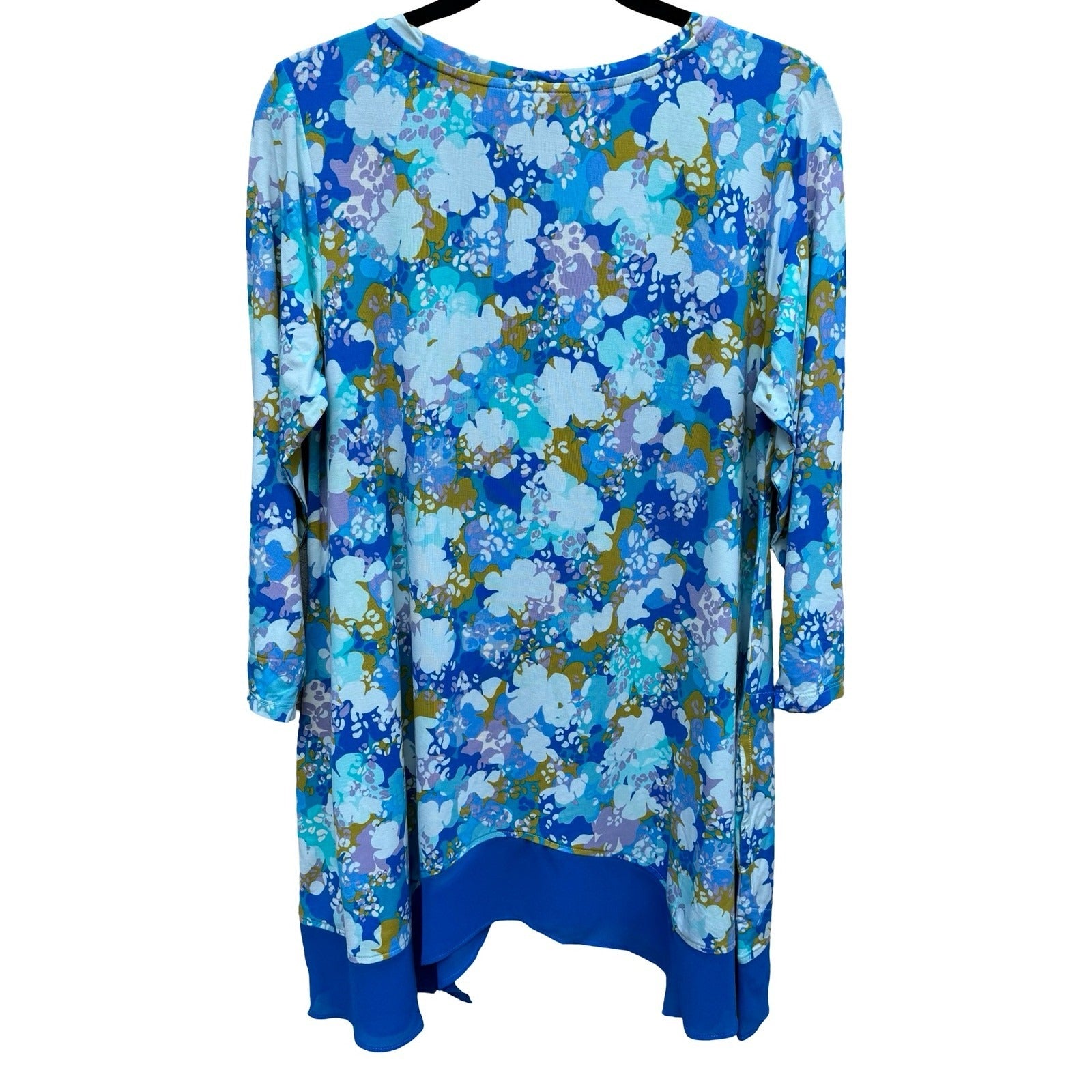 LOGO Lori Goldstein Kennedy Tunic Boho Flowy Garden Floral Sharkbite Hem M NEW