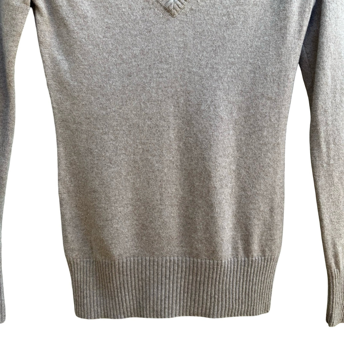 Qi Cashmere Quiet Luxury Minimalist Preppy Softcore Knit Pullover Sweater Tan XXS