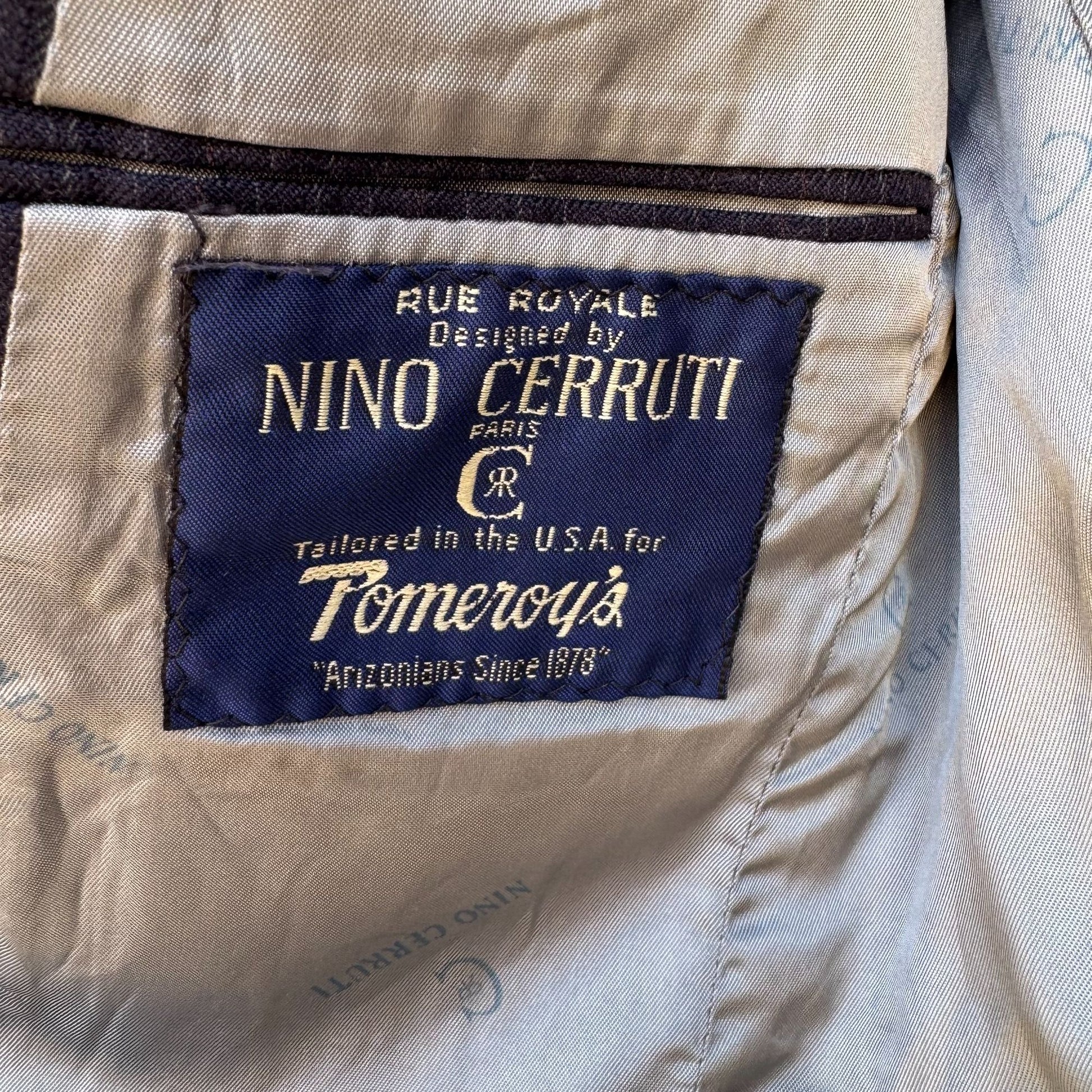 Nino Cerruti Vintage Mens Blue Gray Pinstripe Two-Button Single Breasted Blazer