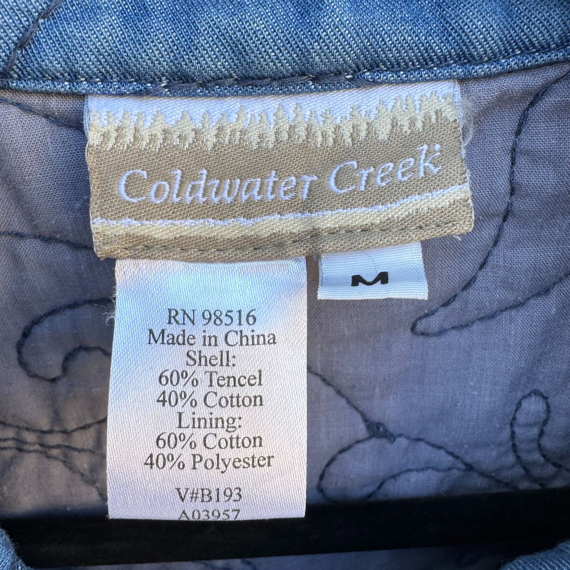 Coldwater Creek Vintage Quilted Jacket M Blue Paisley Design Button Front Jacket