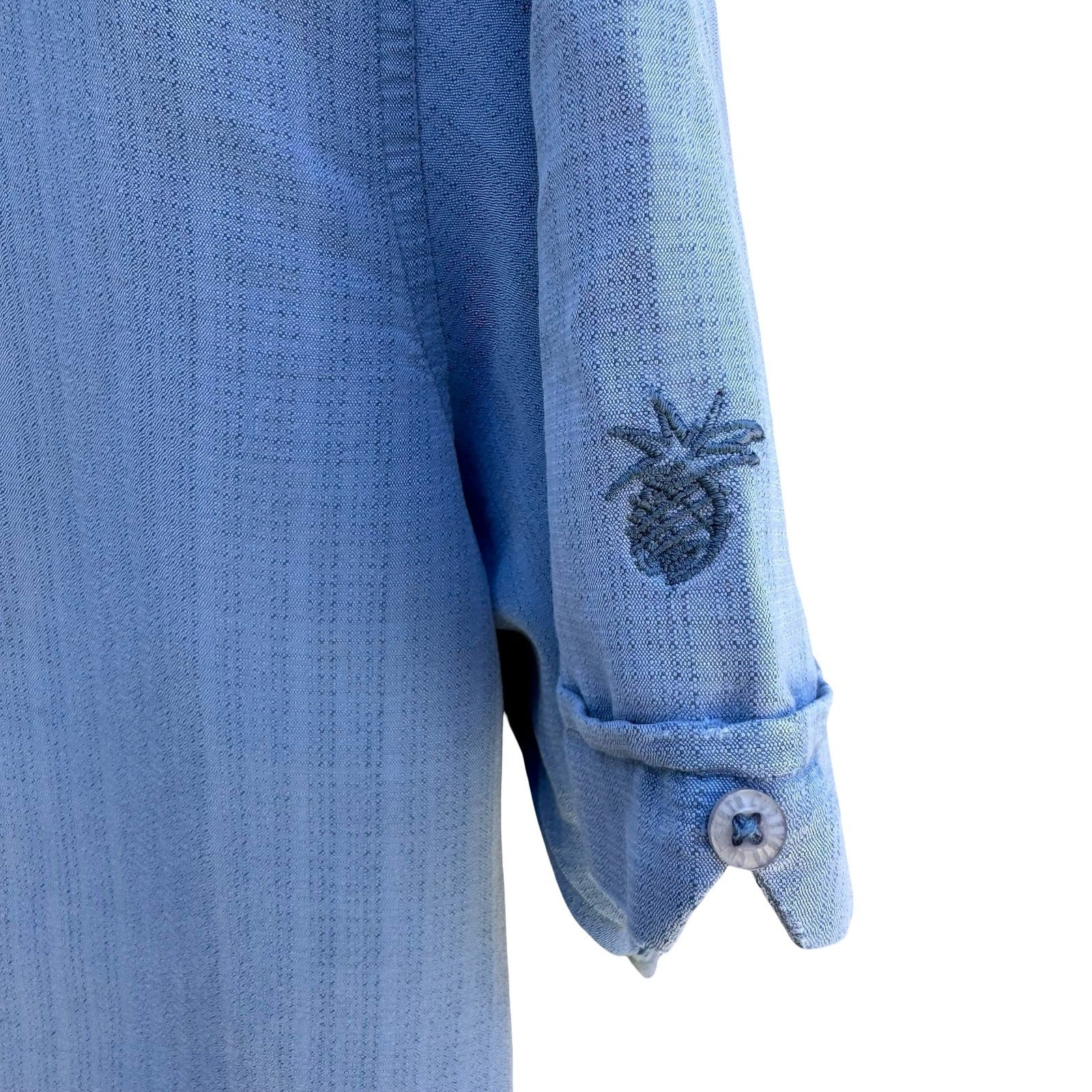 Cubavera Mens L Blue Embroidered Pintuck Guayabera Coastal Camp Shirt Aloha Cuba