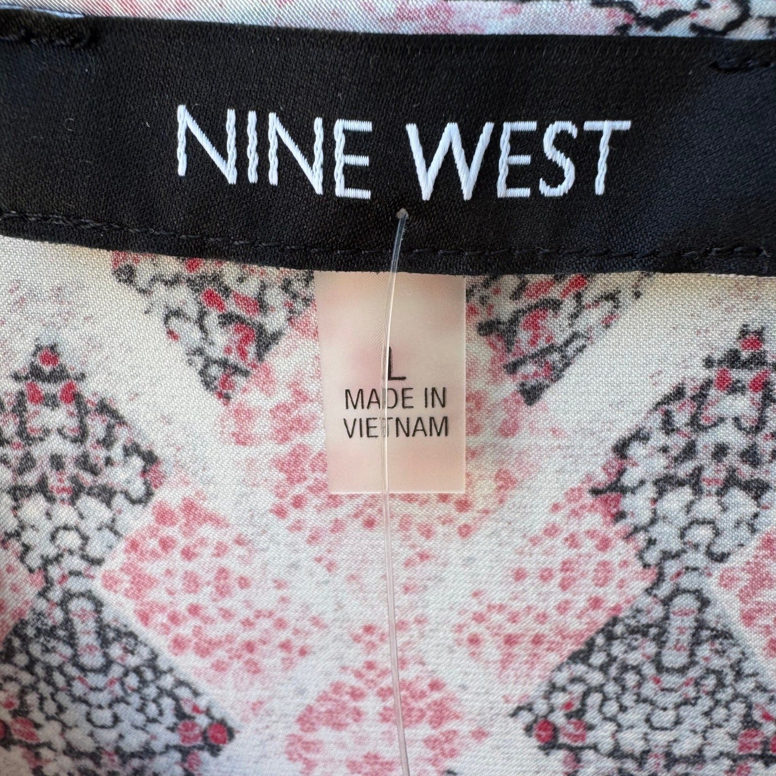 Nine West Feminine Professional Sleeveless Tie Neck Blouse Rosebud Pink L NEW