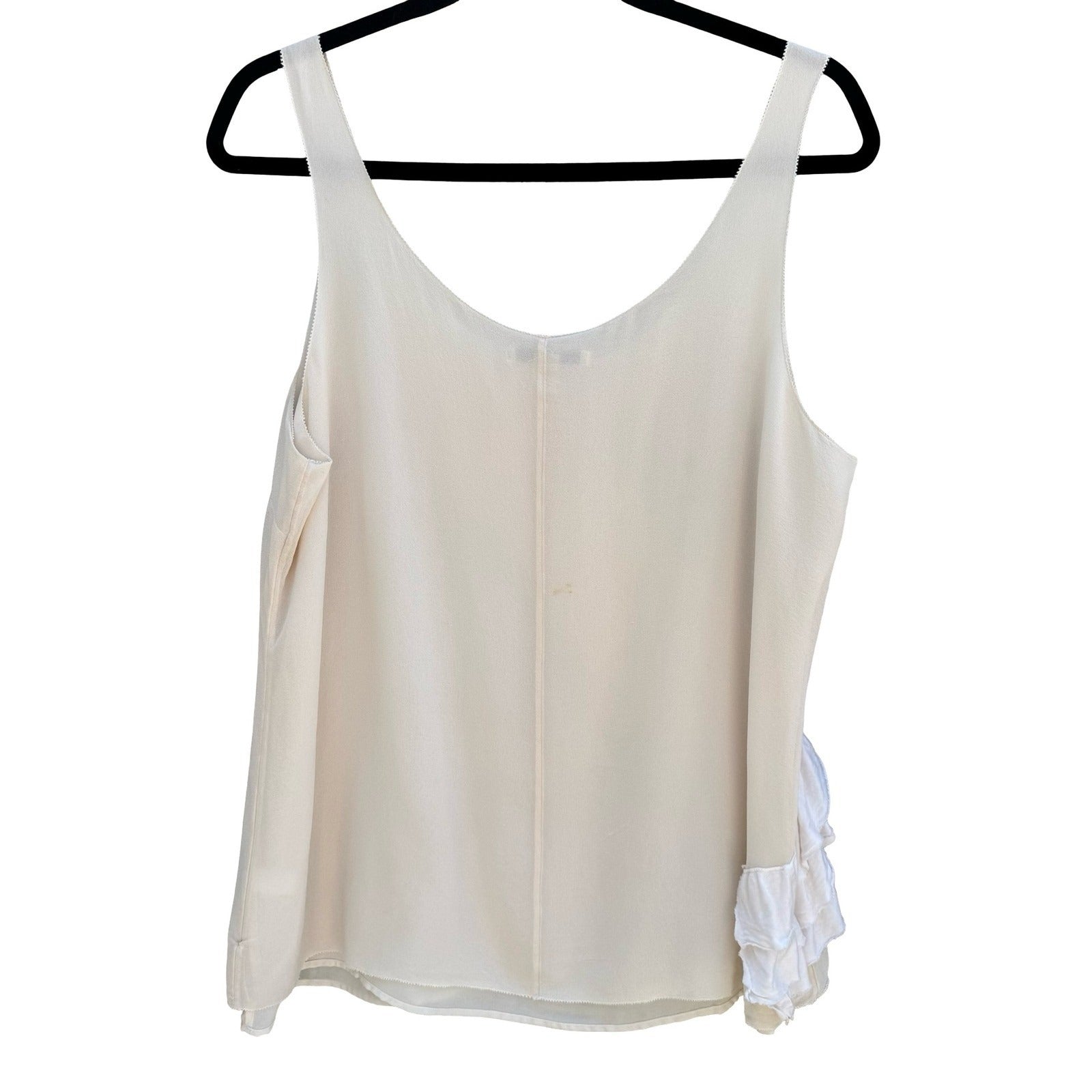 Banana Republic Silk Cream Ruffle Front Sleeveless Top Scoop Neck L Coquette