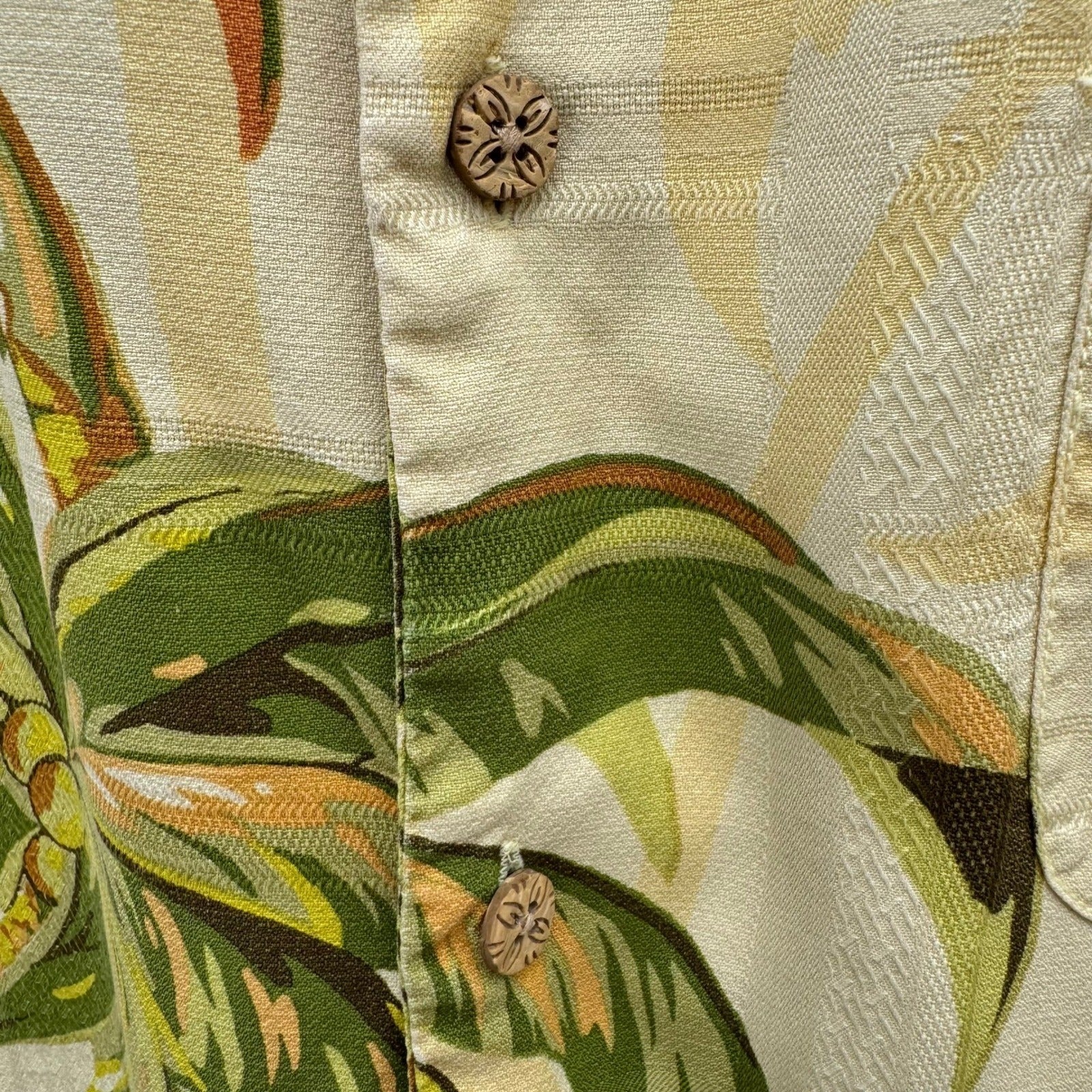 Tommy Bahama Mens M Yellow Silk Palm Tree Tropical Hawaiian Camp Shirt Short Slv