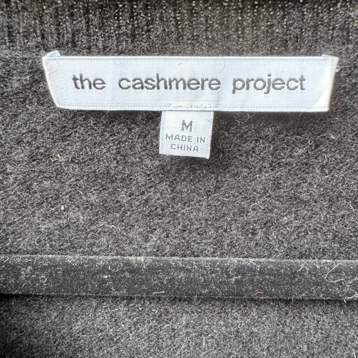The Cashmere Project 100% Cashmere Quiet Luxury Minimalist Cozy Sweater Black M