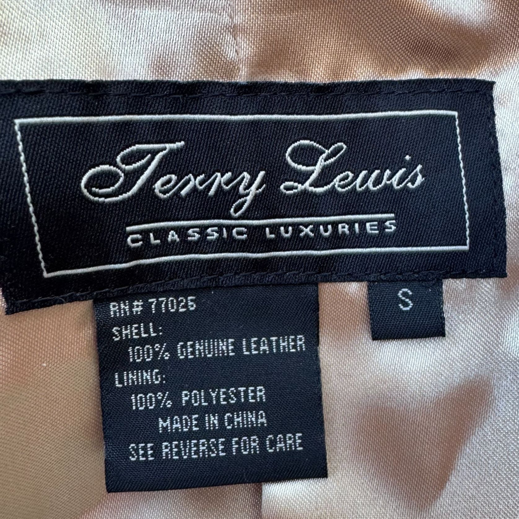 Terry Lewis Classic Luxuries Lizard Embossed Leather Bomber Jacket Zip Pockets S