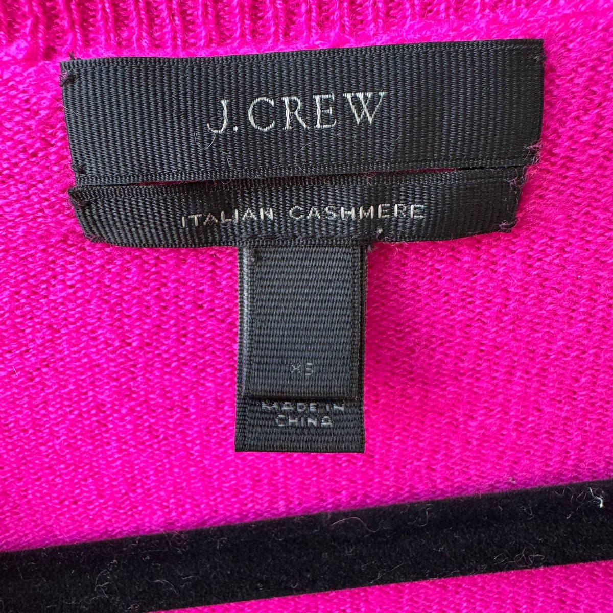 J Crew Italian Cashmere Quiet Luxury Preppy Barbiecore V-Neck Sweater Pink XS