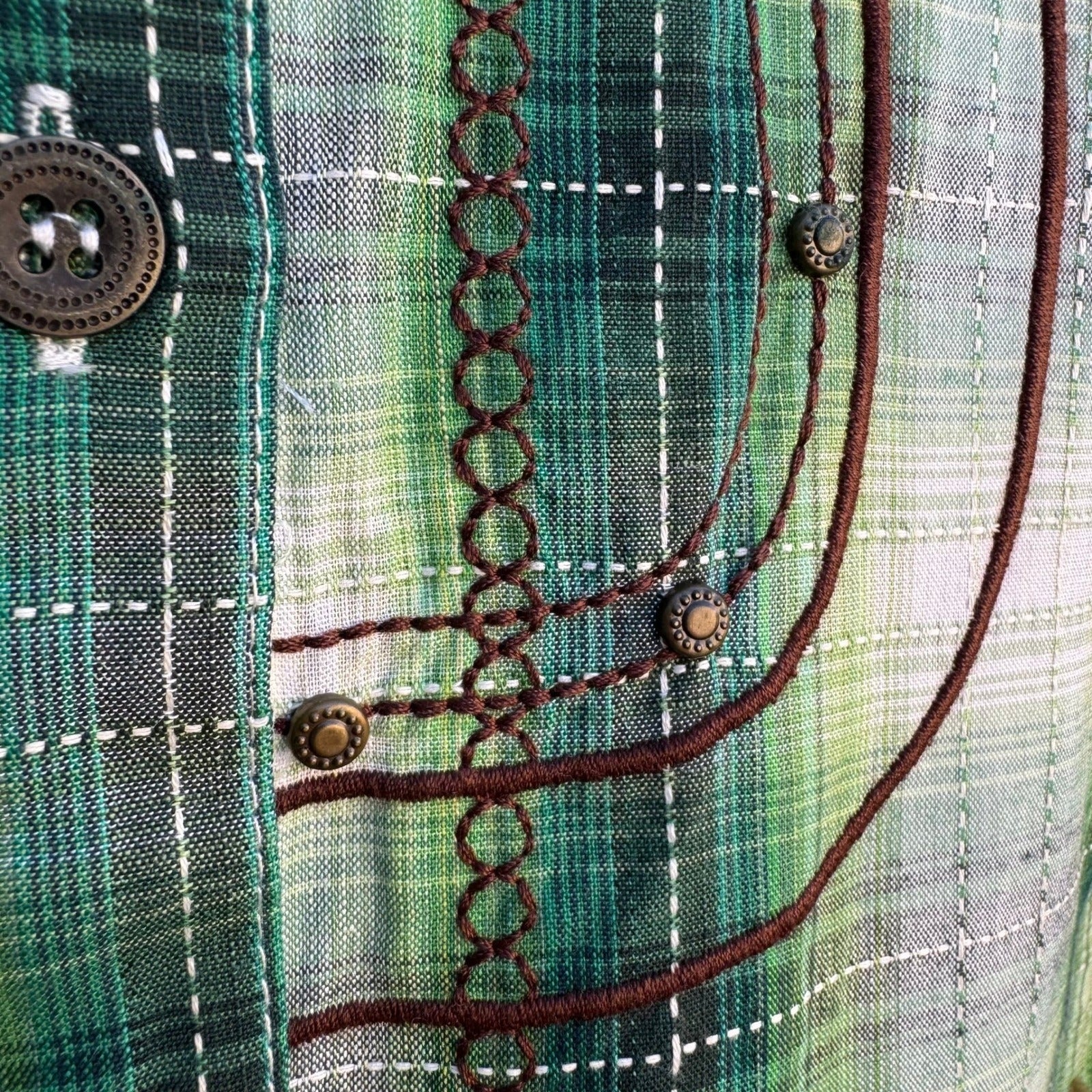 Diane Gilman DG2 Green Plaid Floral Embroidered Western Button Up Shirt M NEW