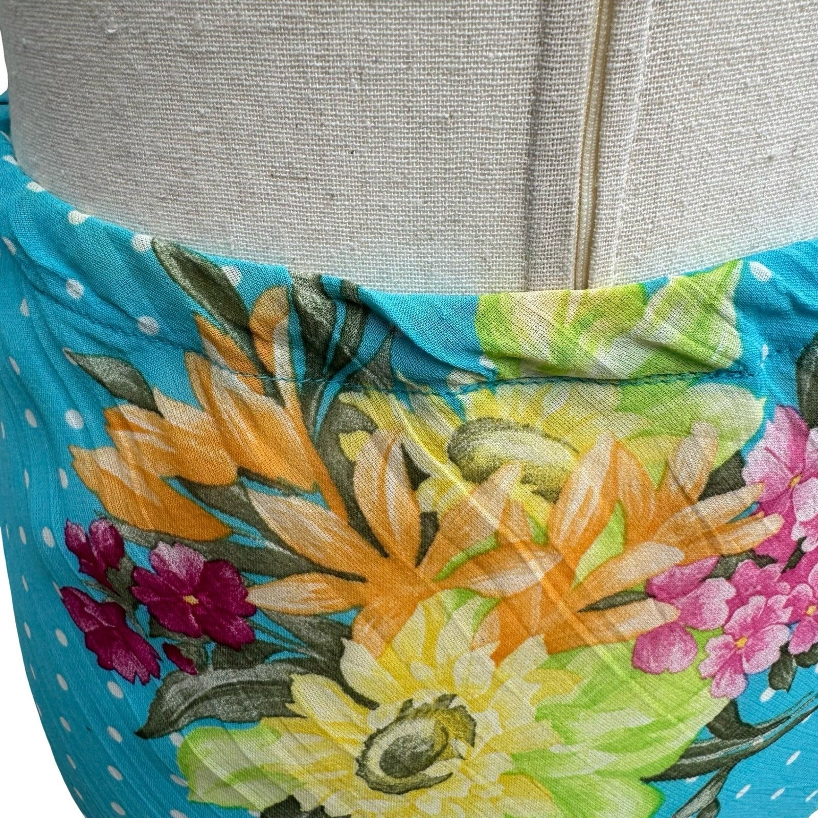 Sharagano Paris Y2K Mermaidcore Turquoise Floral Polka Dot Ruffle Hem Midi Skirt