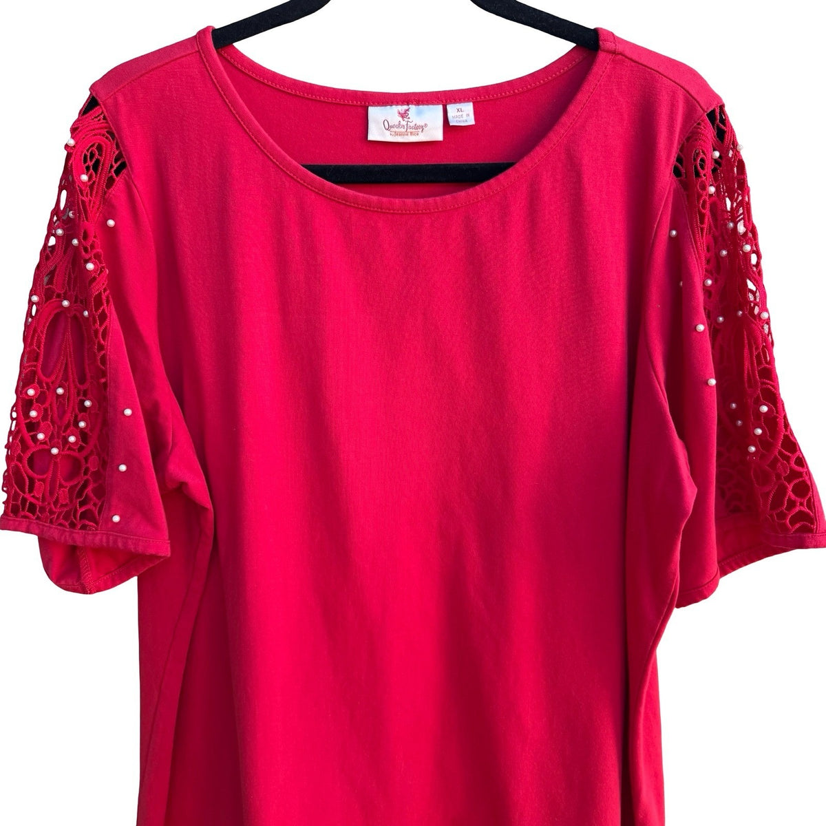 Quacker Factory Coquette Romantic Crochet Lace Pearl Embellished Blouse Red XL