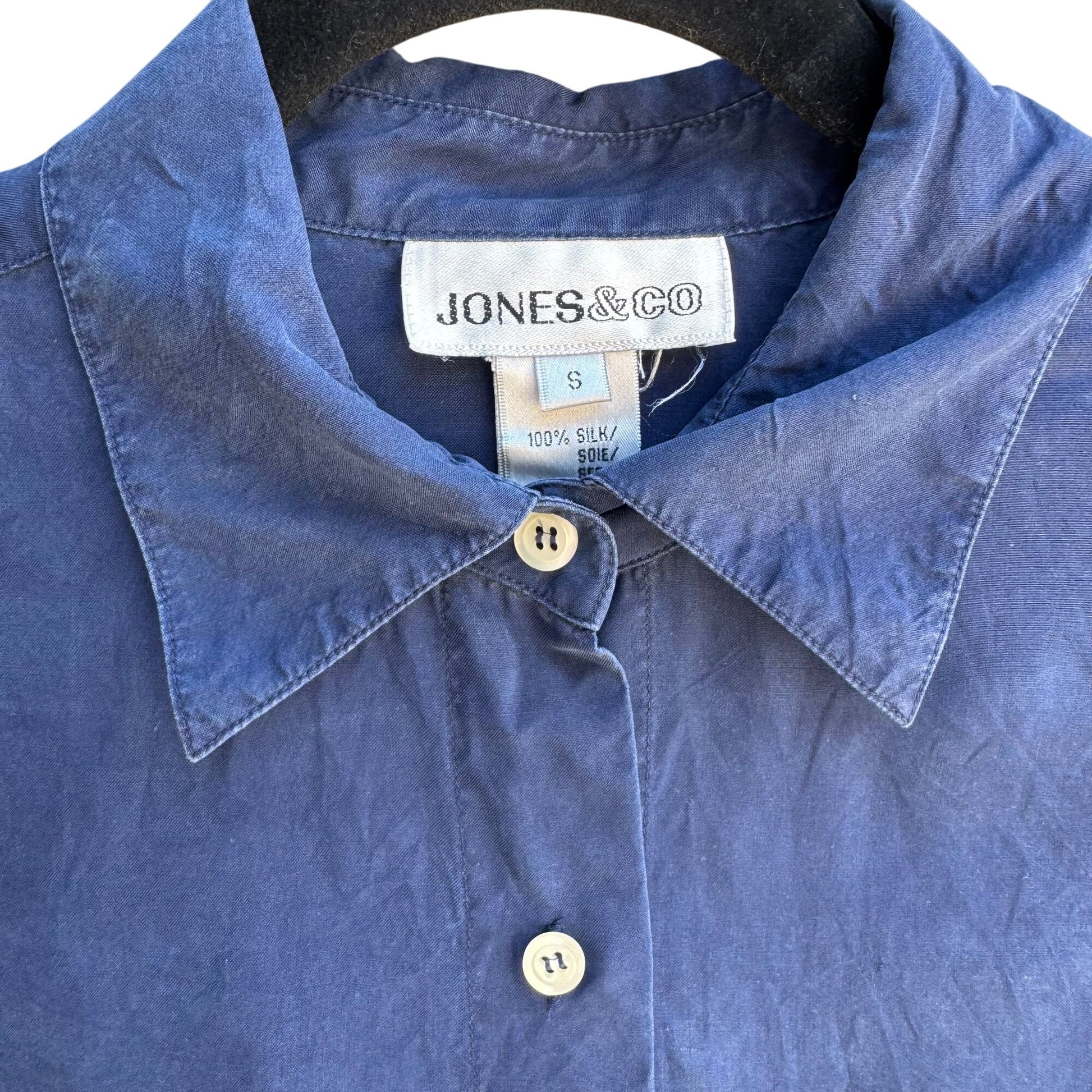 Jones & Co Vintage Womens Preppy Blue Silk Long Sleeve Button Down Shirt Small