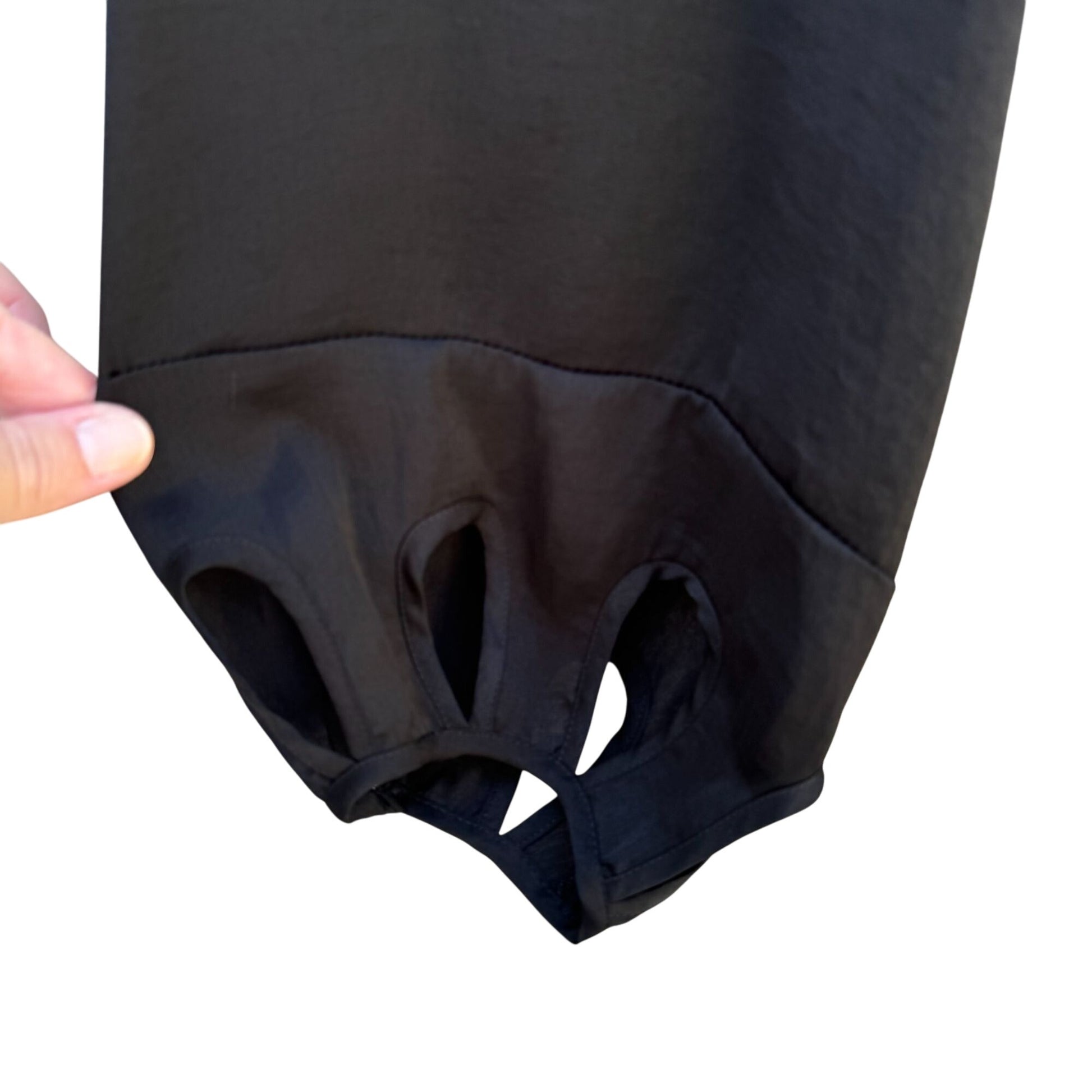 Got It Love It GILI Womens Black Long-Sleeve Cutout Neck Wrist Tie Tunic Top L