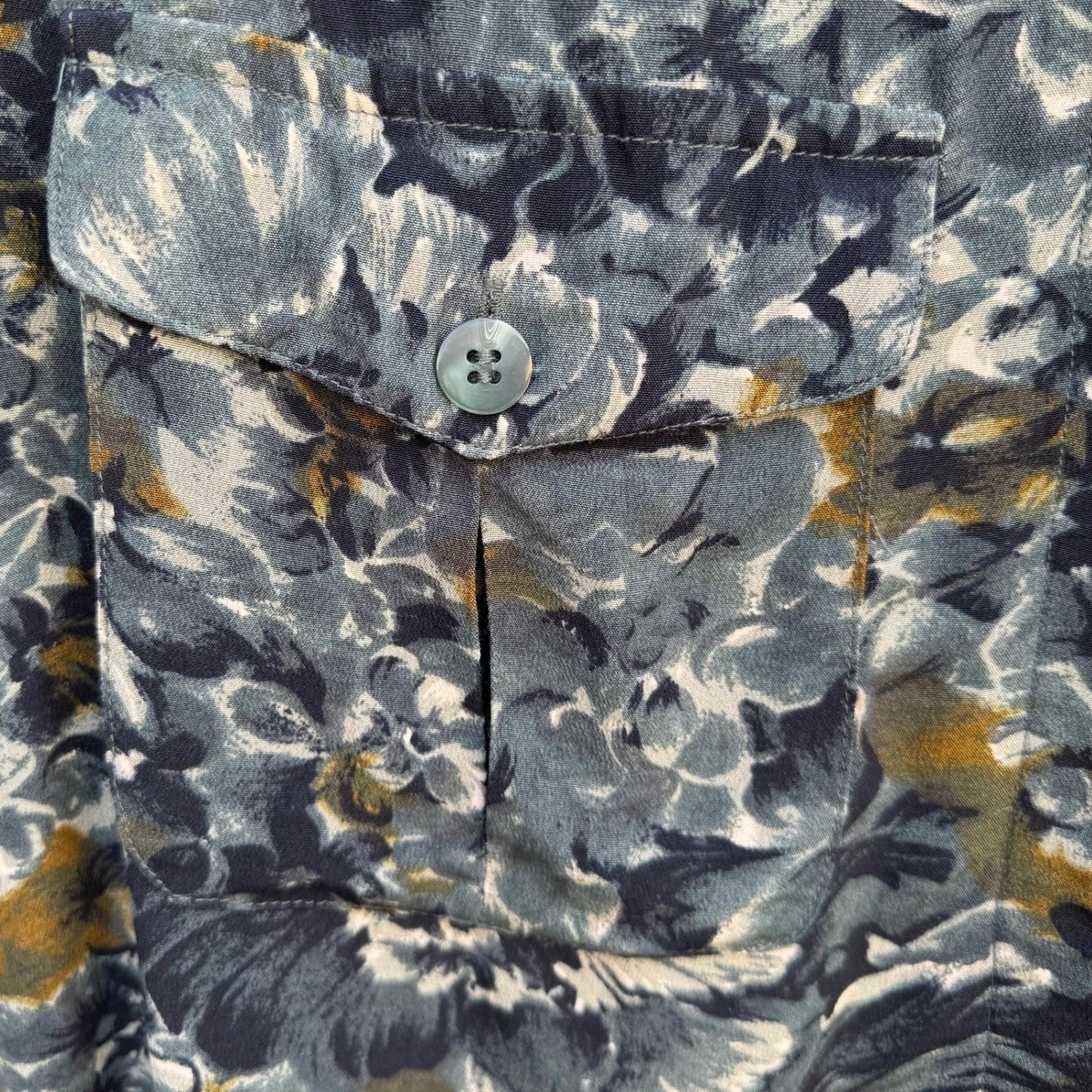 Jones New York Vintage 90s 2 Piece Set Floral Shirt Pleated Skirt Blue Grey 6P