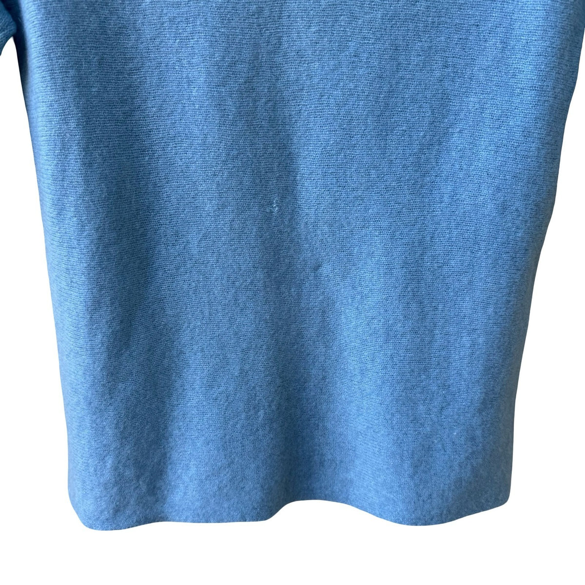 Saks Fifth Avenue Cashmere Quiet Luxury Old Money Preppy Sweater Pastel Blue XS