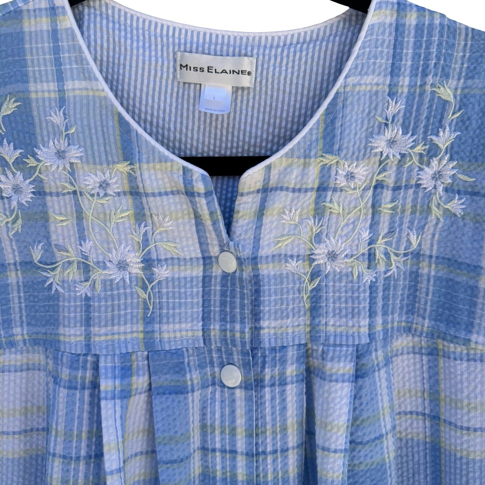 Miss Elaine Blue Plaid Seersucker Snap Front Duster House Dress Floral L Cottage