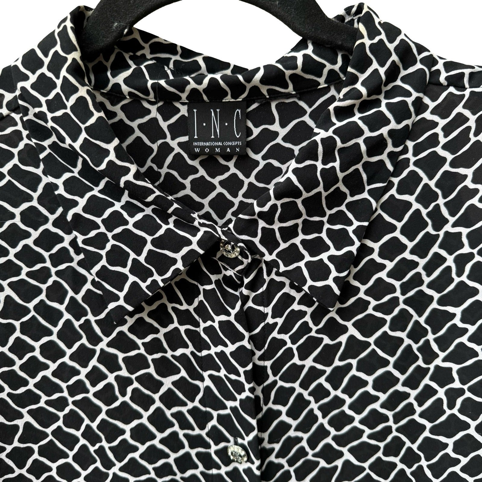 INC International Concept Y2K Mob Wife Giraffe Print Rhinestone Button Blouse 1X