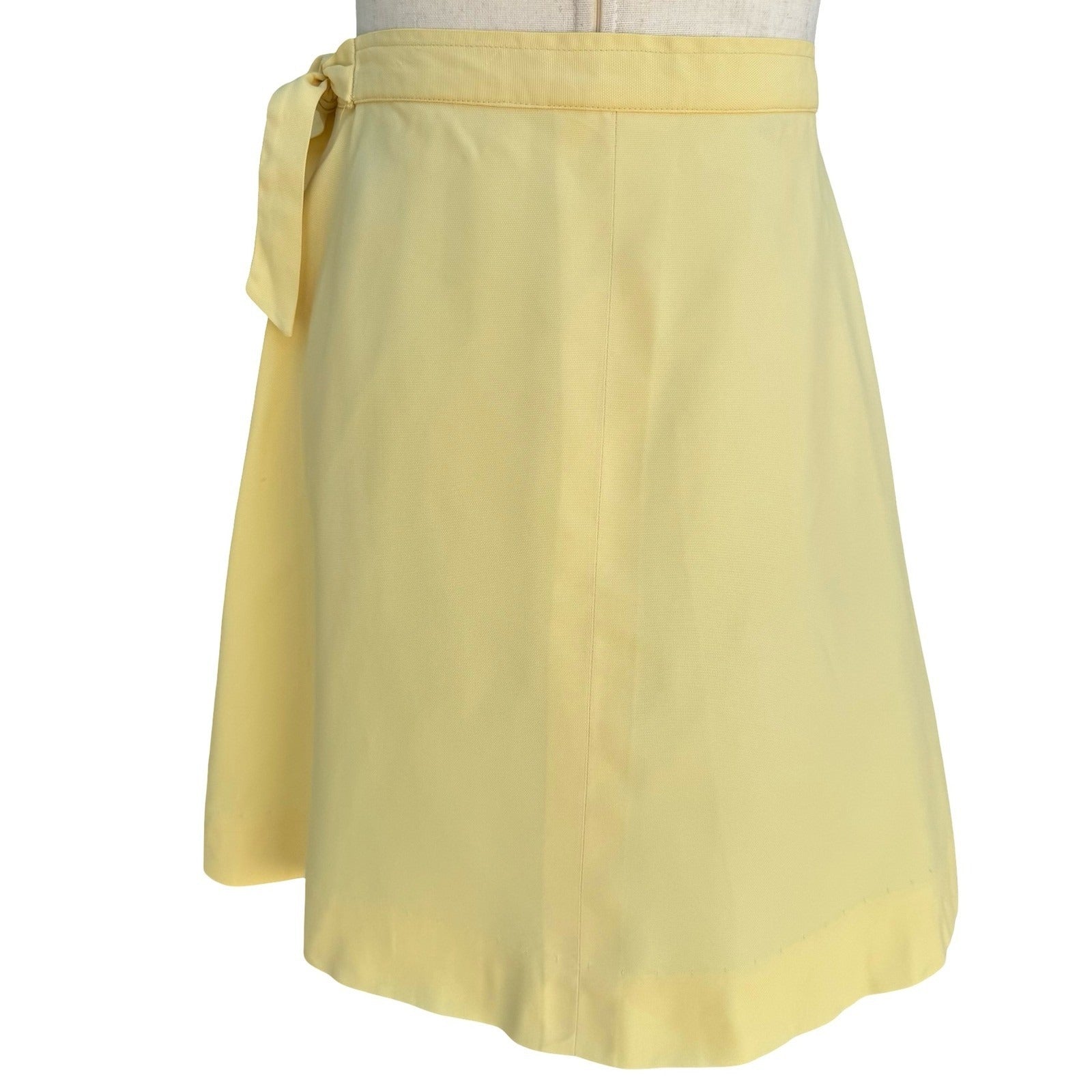 I Magnin Vintage 70s Pastel Yellow Mod Wrap Mini Skirt Side Tie A-Line Retro