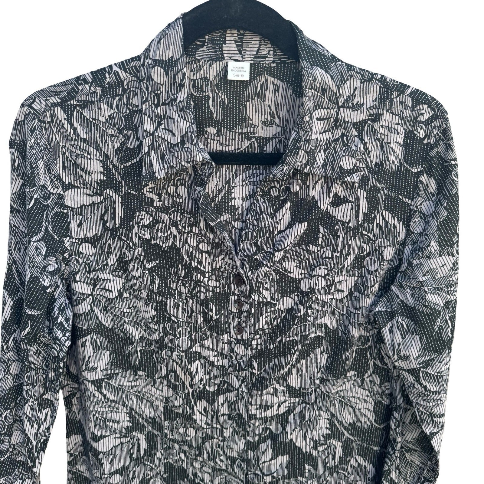 Coldwater Creek Womens S Black White Floral Cotton Button Down Shirt Minimalist