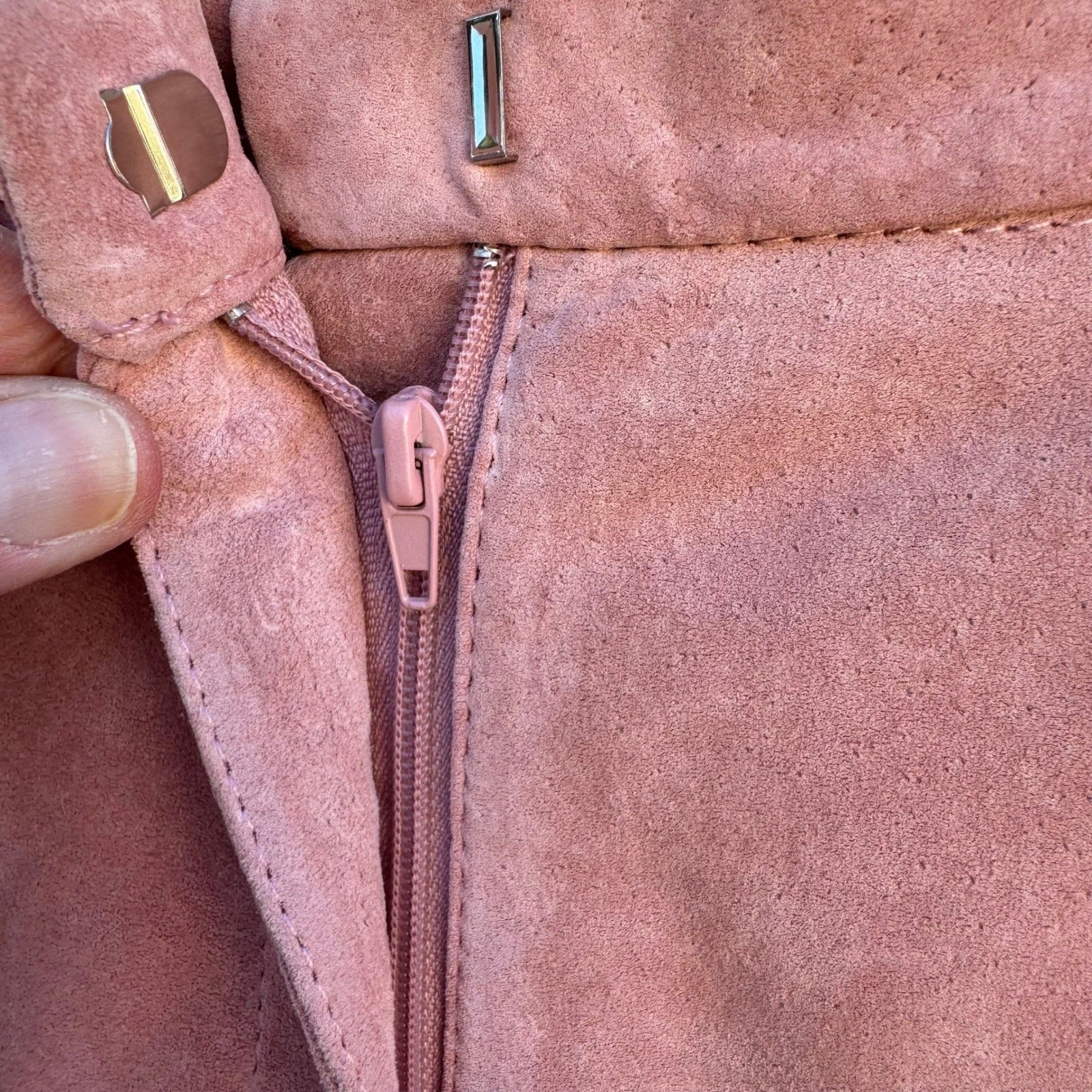 Terry Lewis Classic Luxuries Pink Suede Leather Pants Petite 6P High Rise Retro