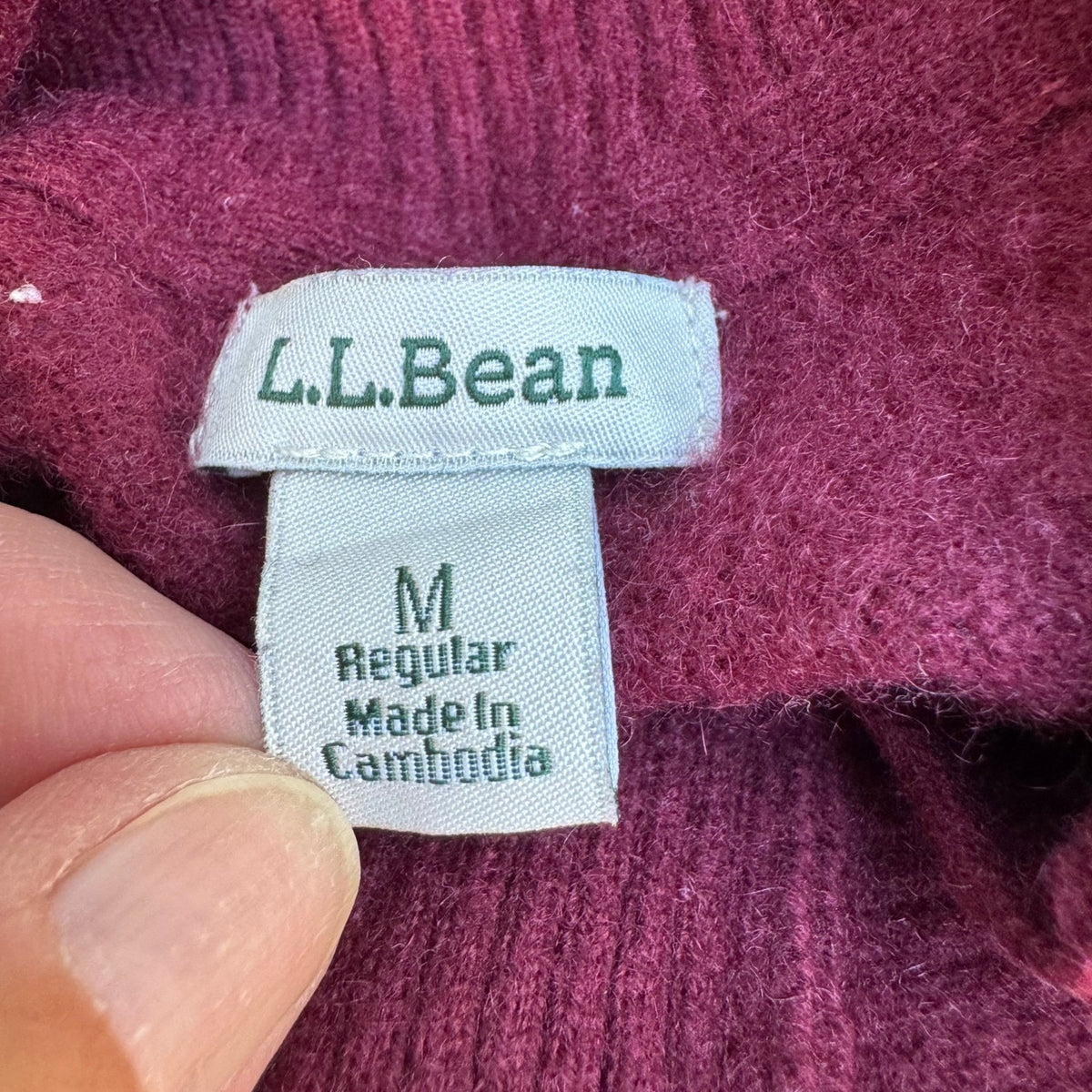 LL Bean 100% Cashmere Quiet Luxury Preppy Mock Neck Cardigan Sweater Burgundy M
