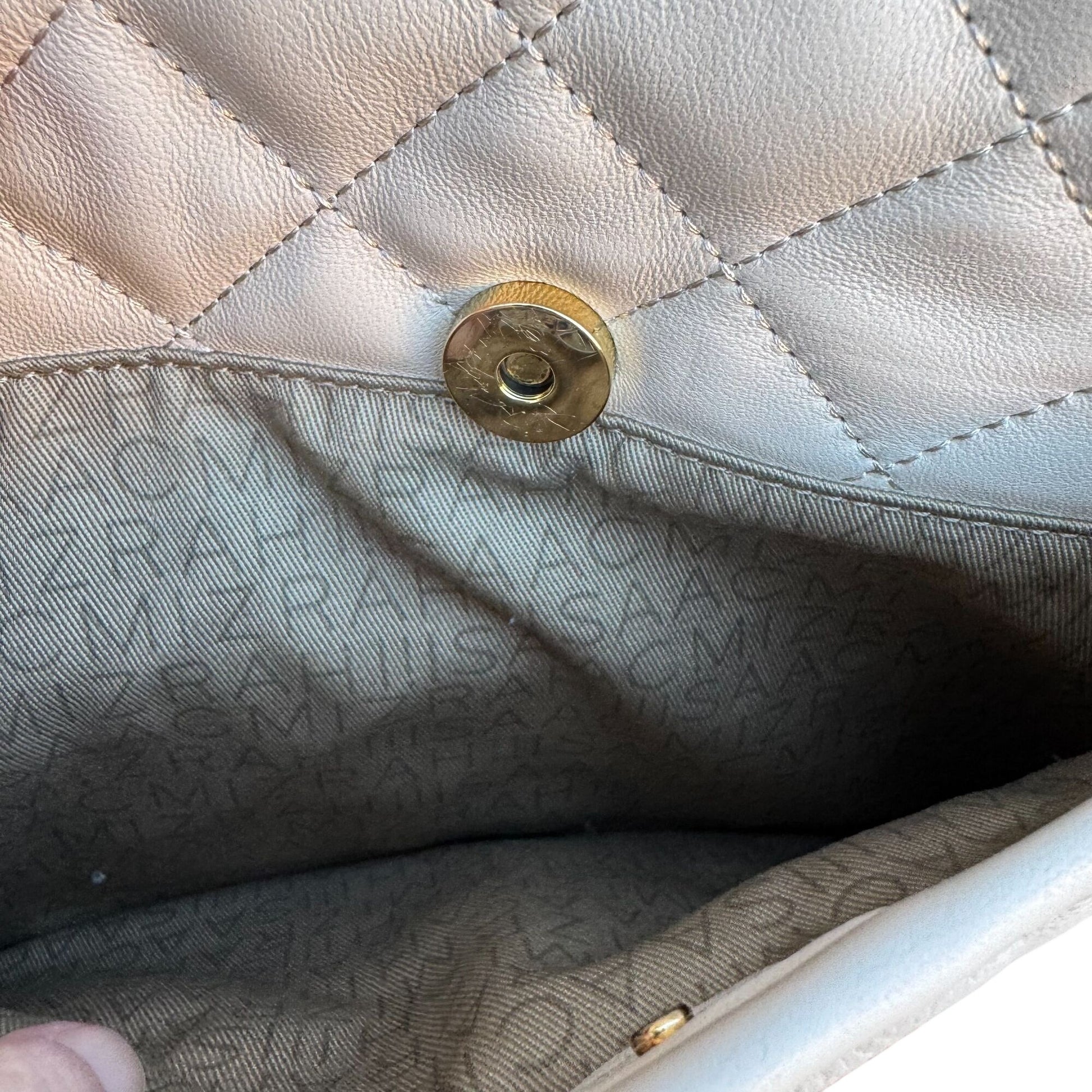 Isaac Mizrahi Quilted Leather Shoulder Bag Tassel Gold Chain Straps Ivory Beige