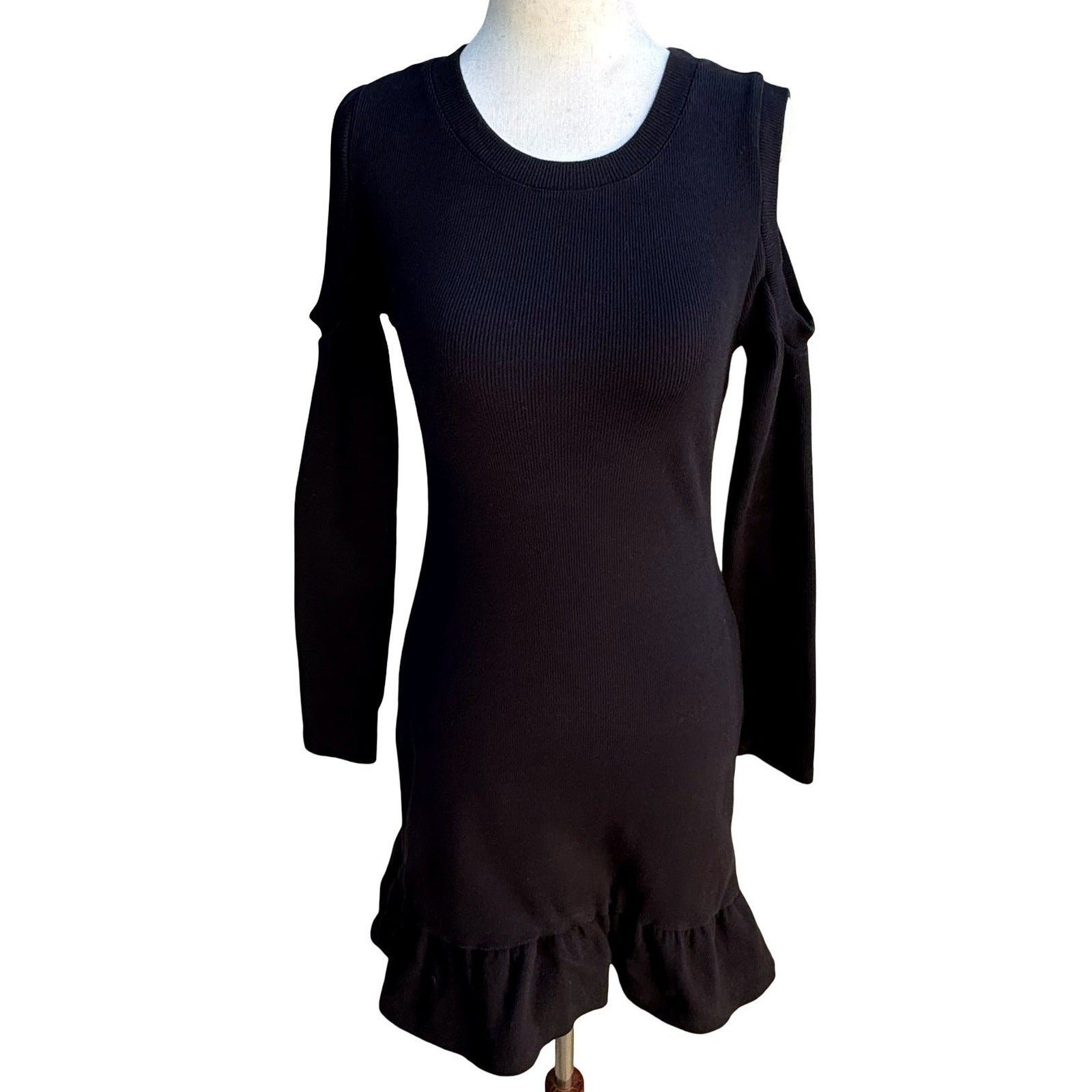 Avec Les Filles Minimalist Cold Shoulder Ribbed Ruffle Bodycon LBD Mini Dress XS