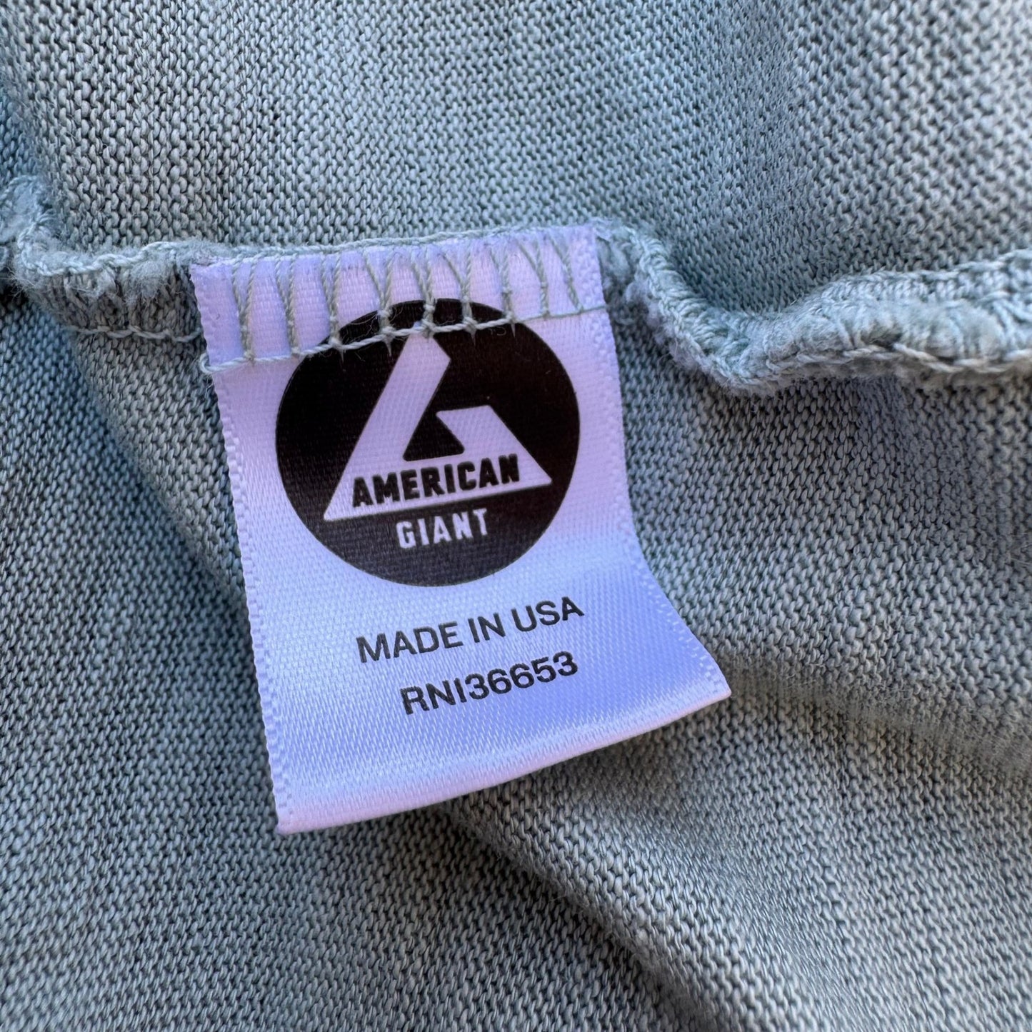 American Giant Minimalist Sustainable Slub V-Neck Tee Blue Grey Cotton USA S