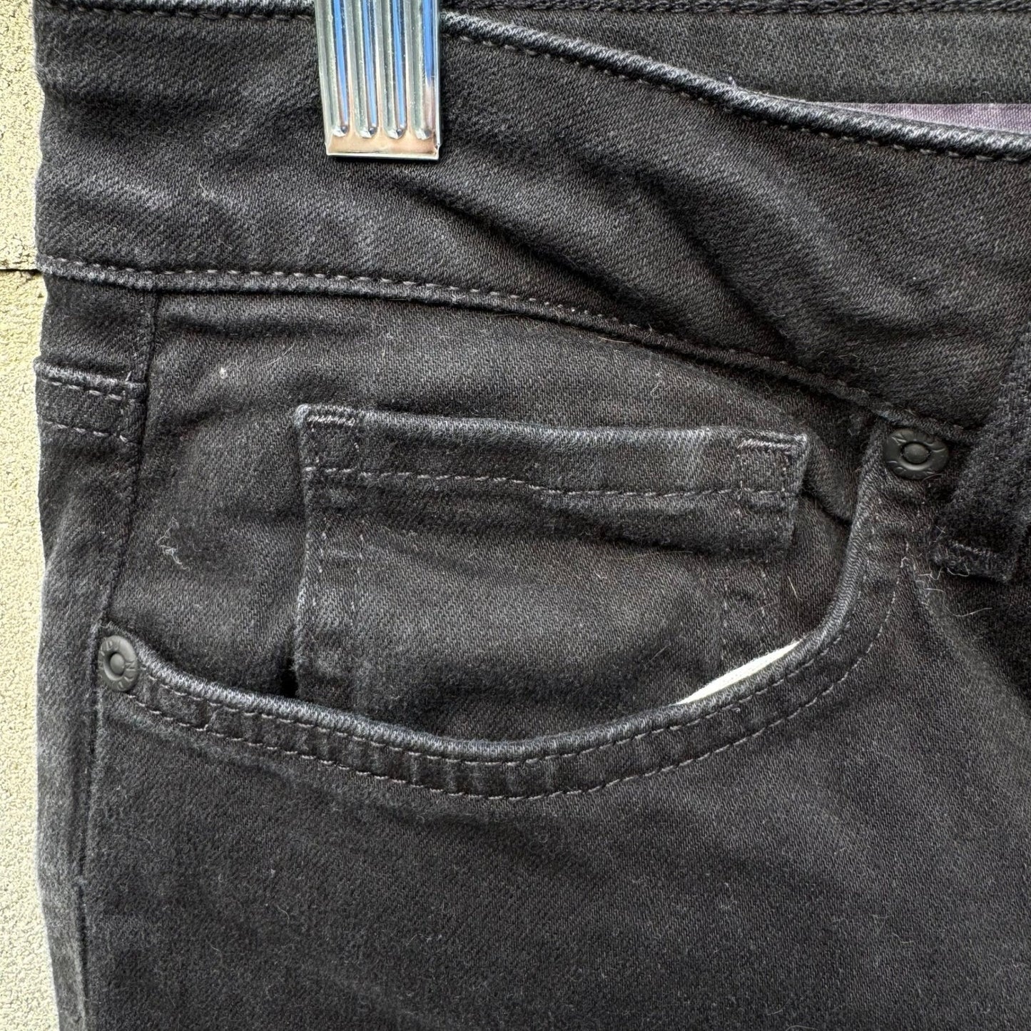 NYDJ Marilyn Straight Leg Black Dark Wash Jeans Womens 12 Lift Tuck Technology