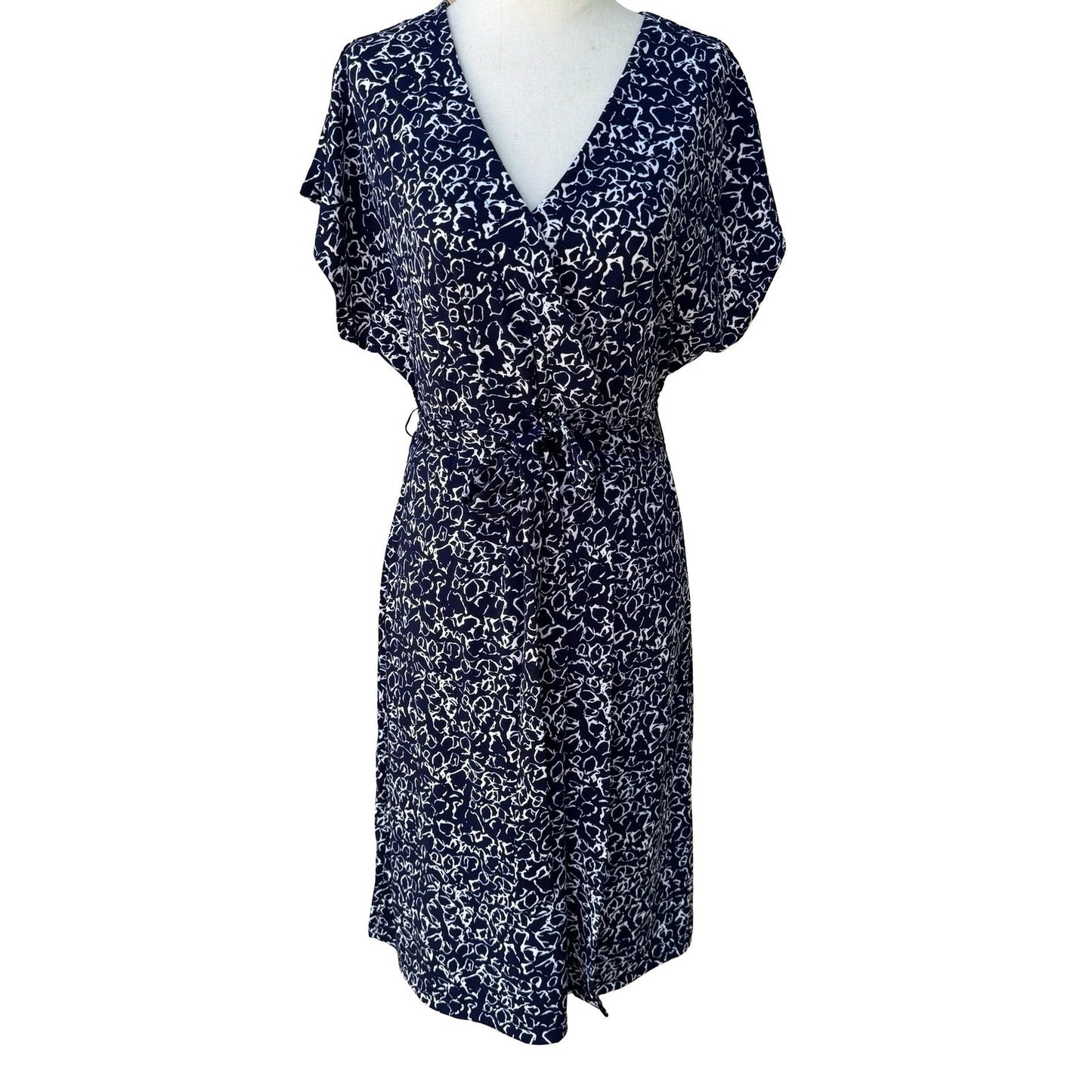 Nicole Miller Preppy Minimalist Abstract Print Faux Wrap Jersey Dress Navy M