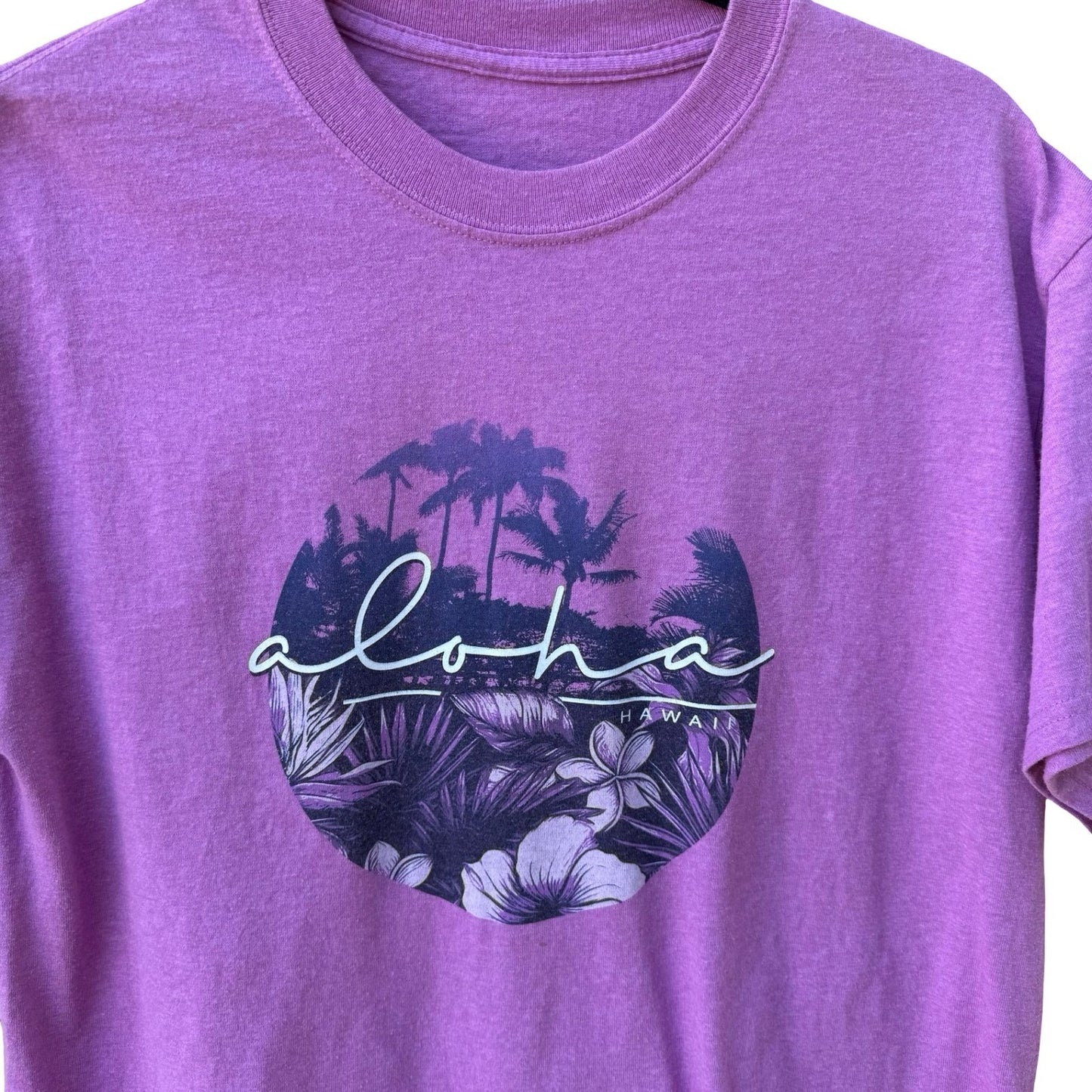 Aloha Hawaii Purple Graphic T-Shirt Tropical Palm Tree Hibiscus Tee Mens Medium
