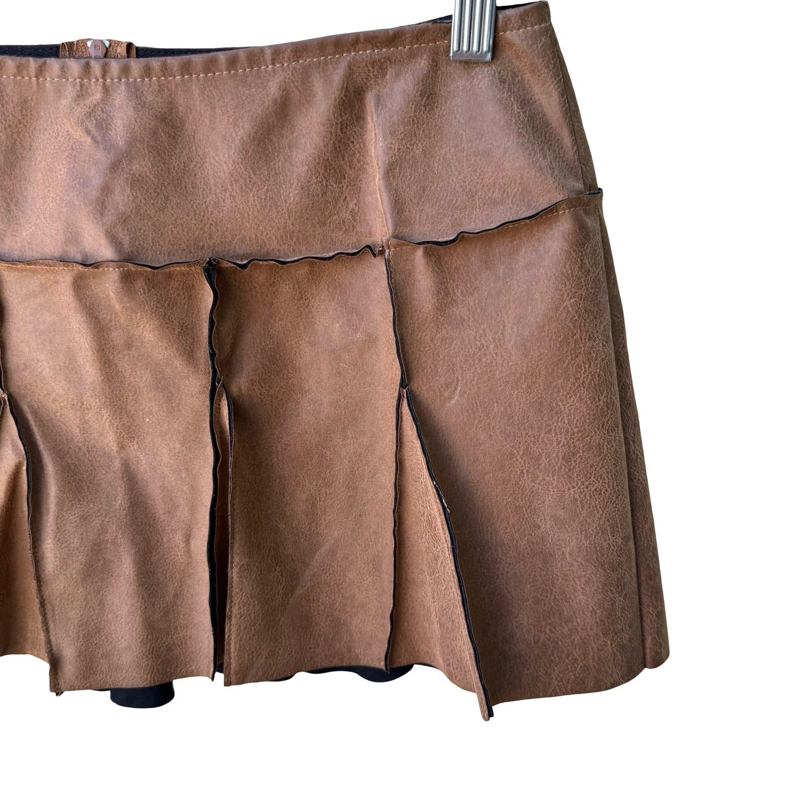 Picasso Y2K Grunge Punk Faux Leather Raw Edge Paneled Pleated Mini Skirt Brown L